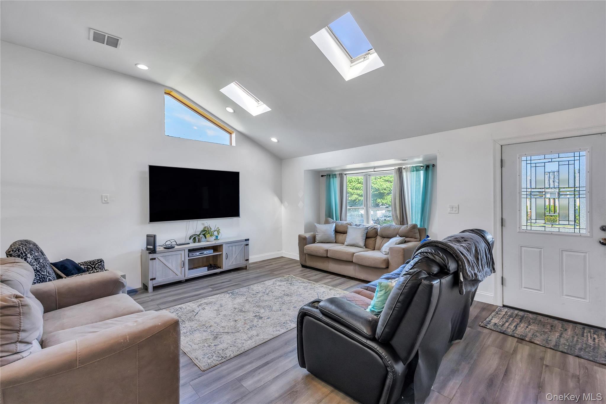 11 Lee Drive – For Sale photo 8
