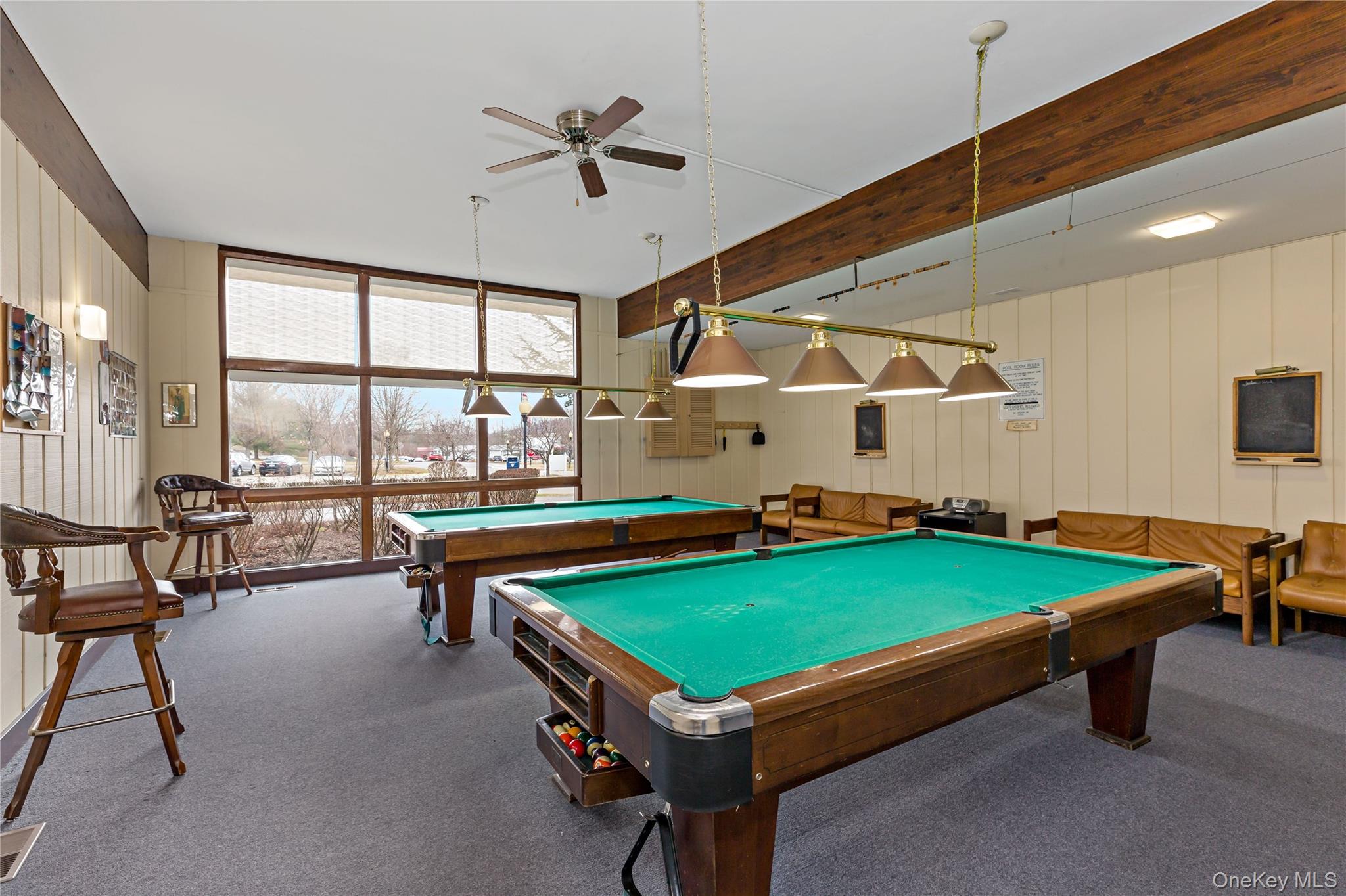 196 Long Hill Drive, Unit B photo 40