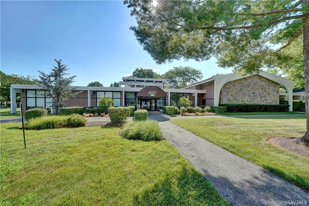 196 Long Hill Drive, Unit B photo 35