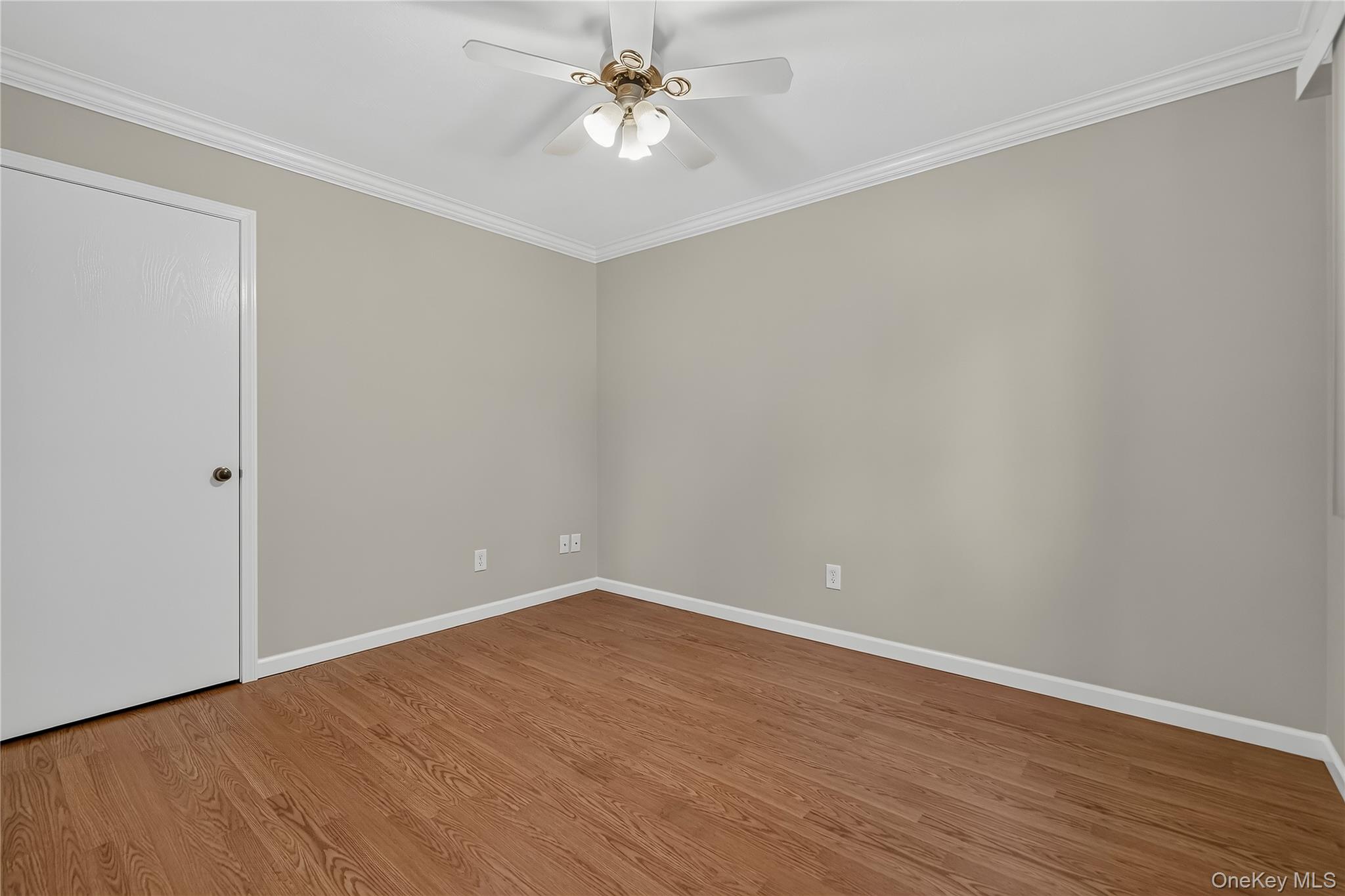 196 Long Hill Drive, Unit B photo 27