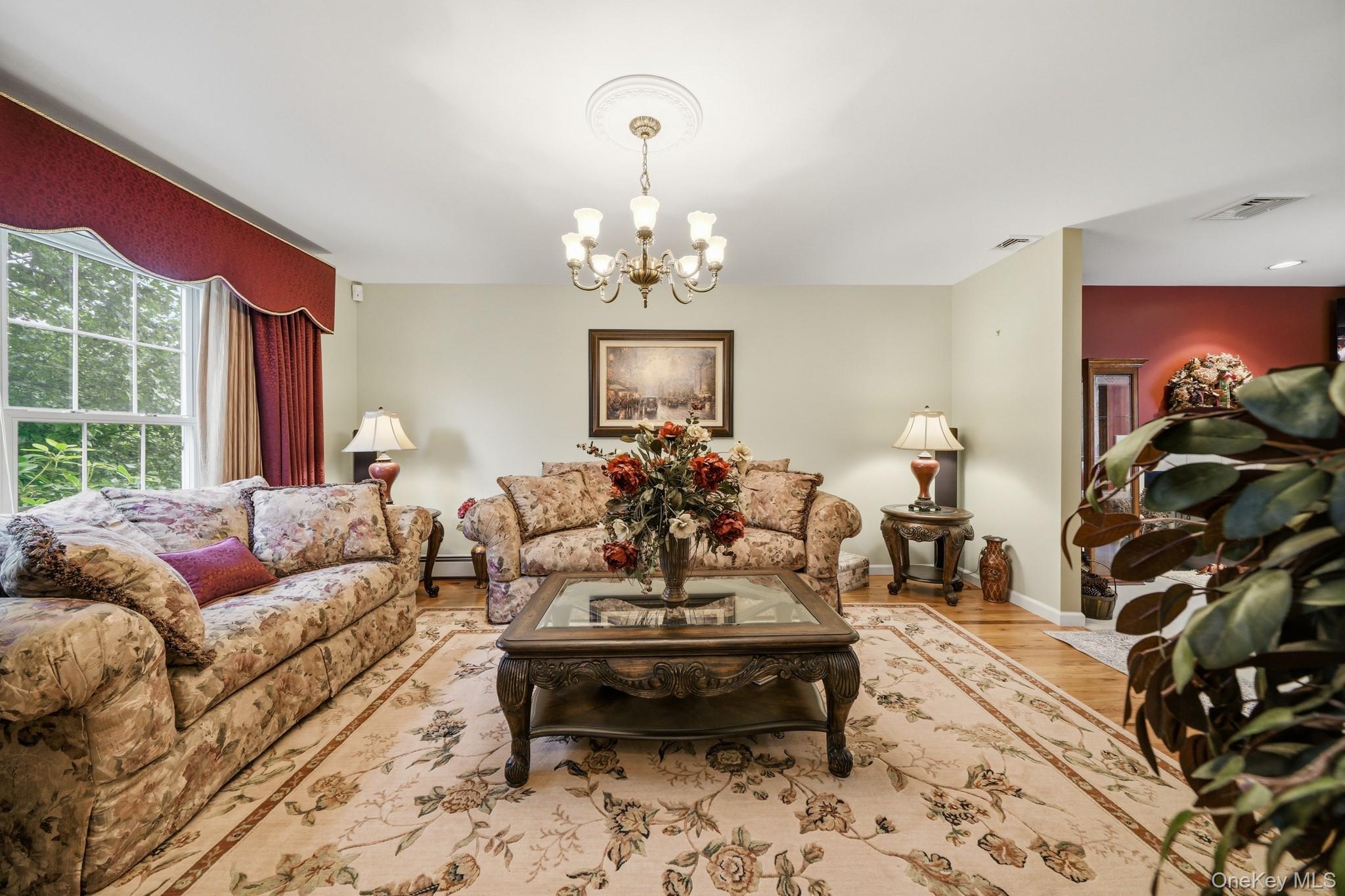 17 Terry Road – For Sale photo 3