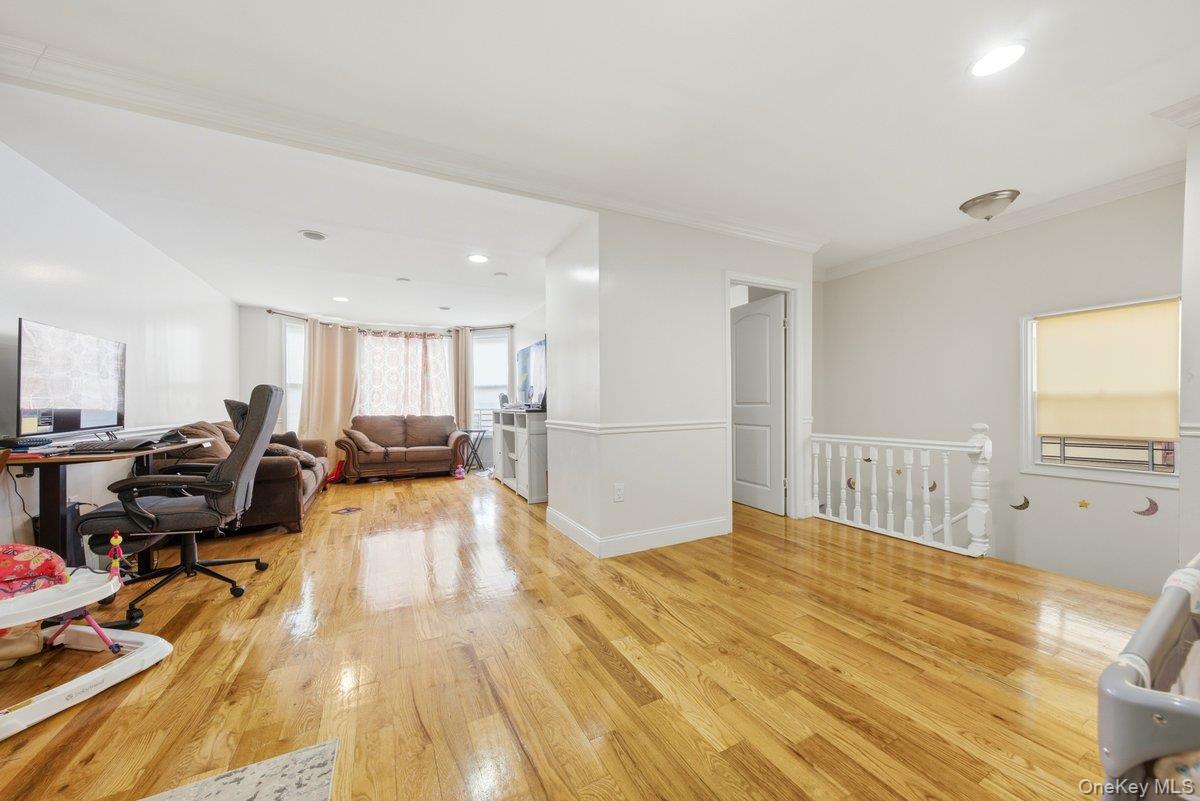 4412 Bronx Boulevard – For Sale photo 7