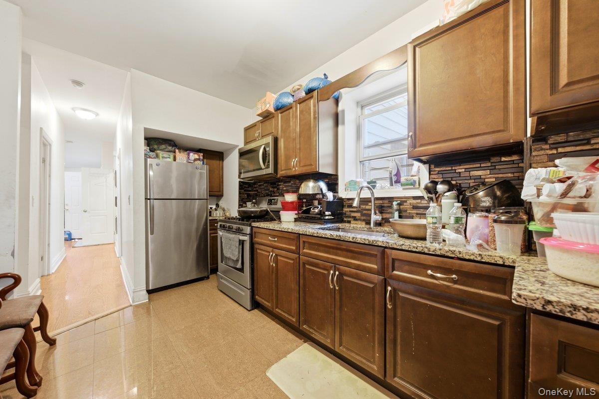 4412 Bronx Boulevard – For Sale photo 18