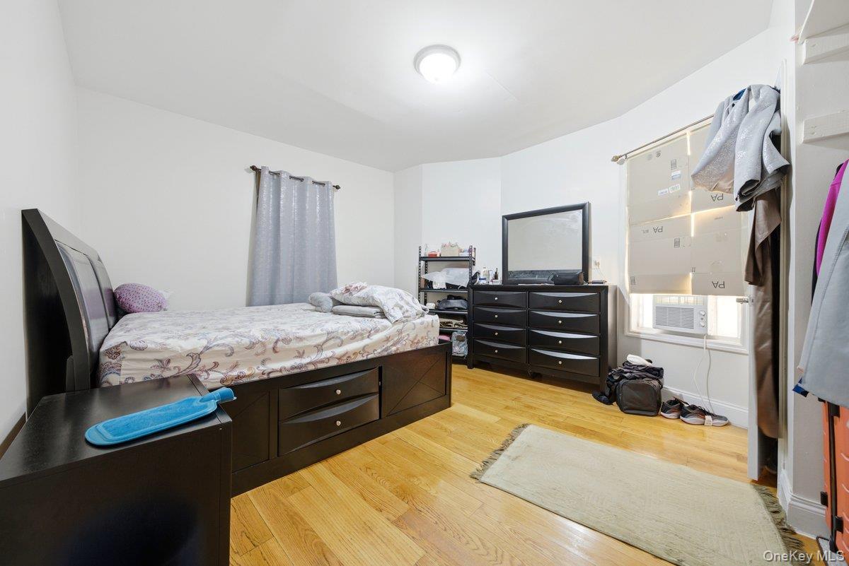 4412 Bronx Boulevard – For Sale photo 10