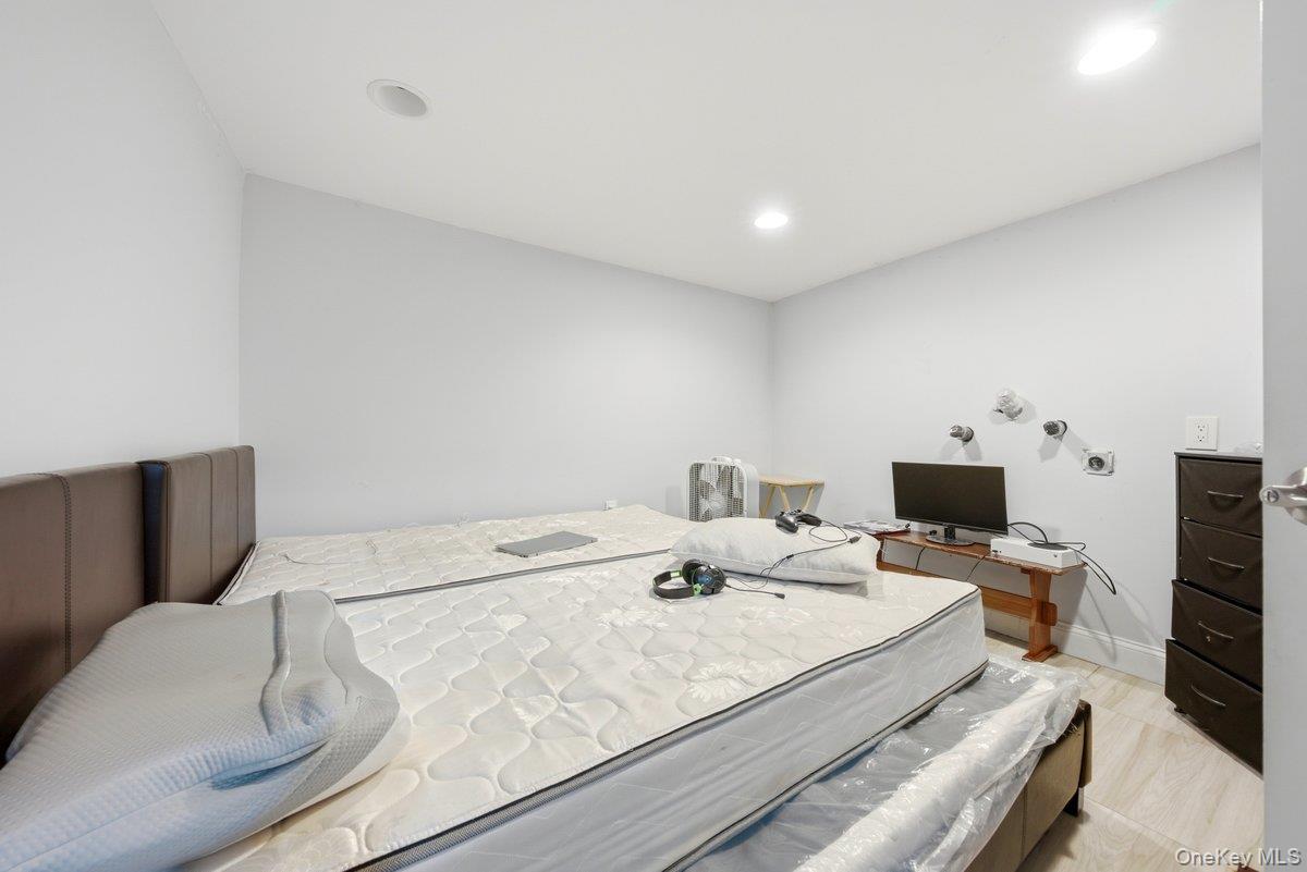 4412 Bronx Boulevard – For Sale photo 20