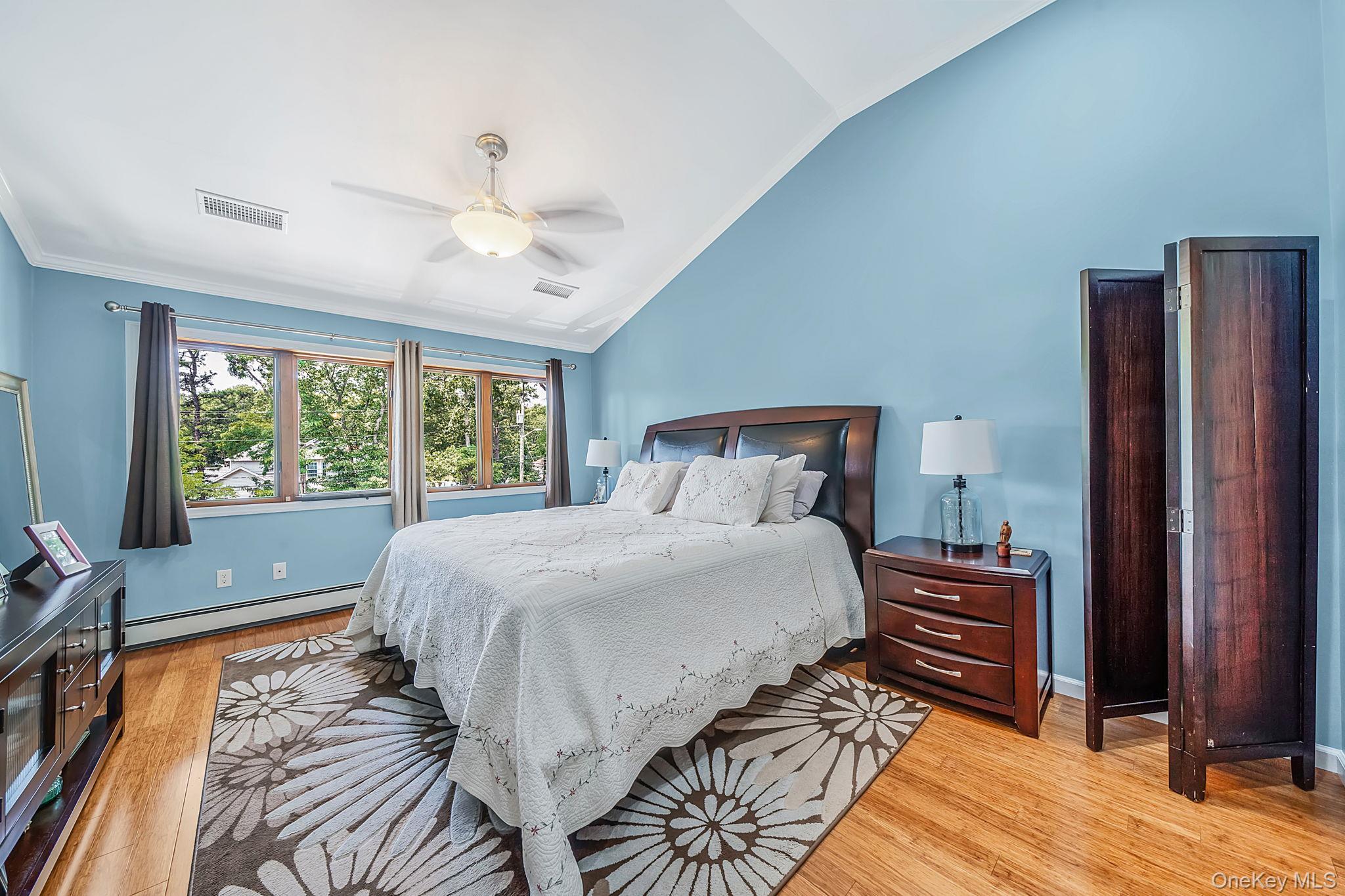 411 Robinson Avenue – For Sale photo 19
