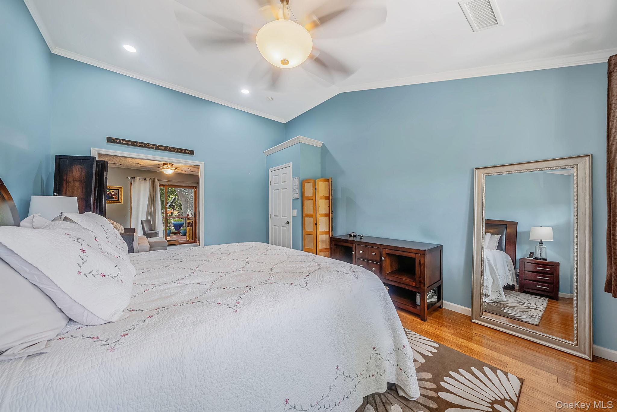 411 Robinson Avenue – For Sale photo 20