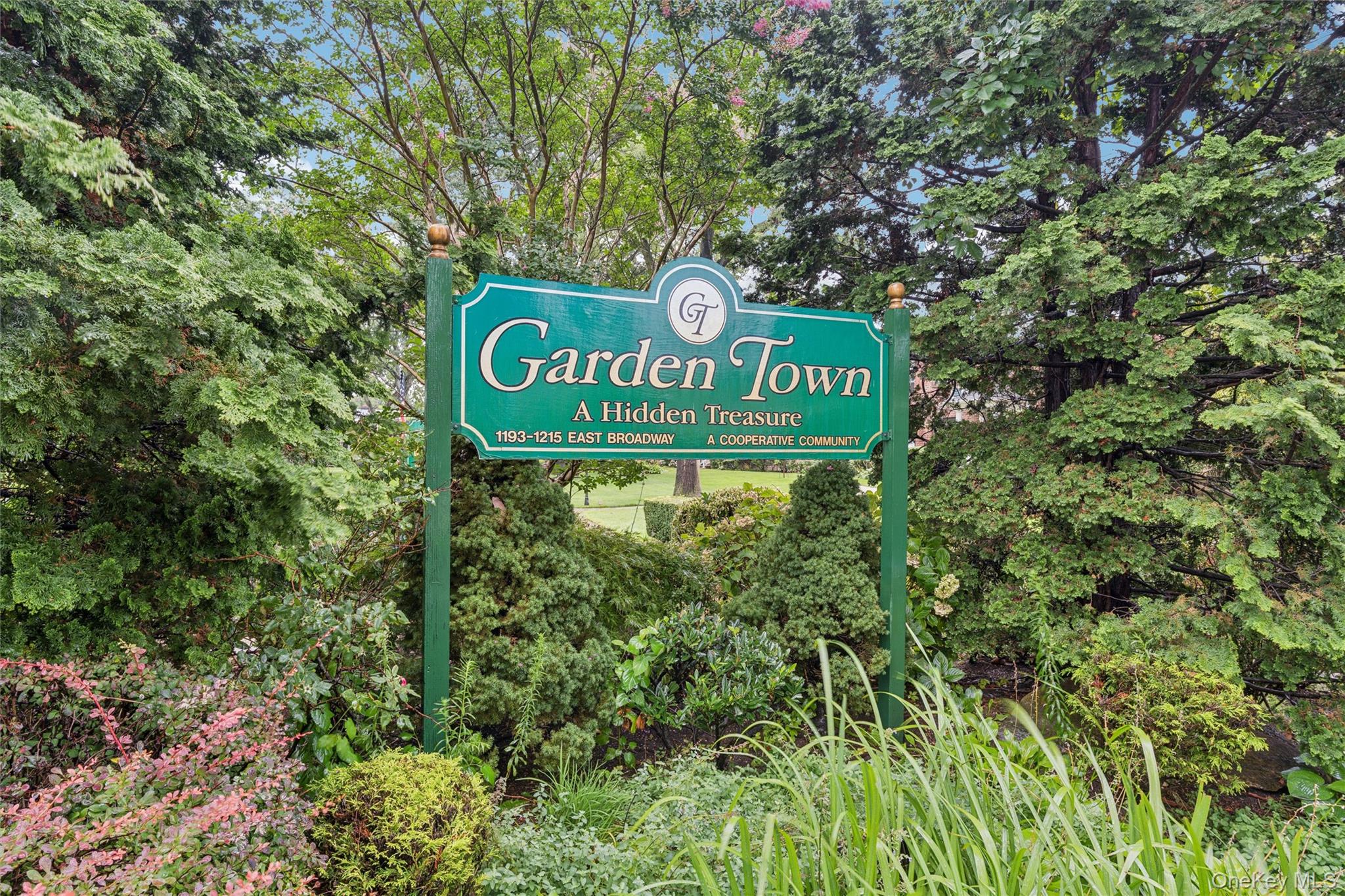 1195 E broadway, Unit L21