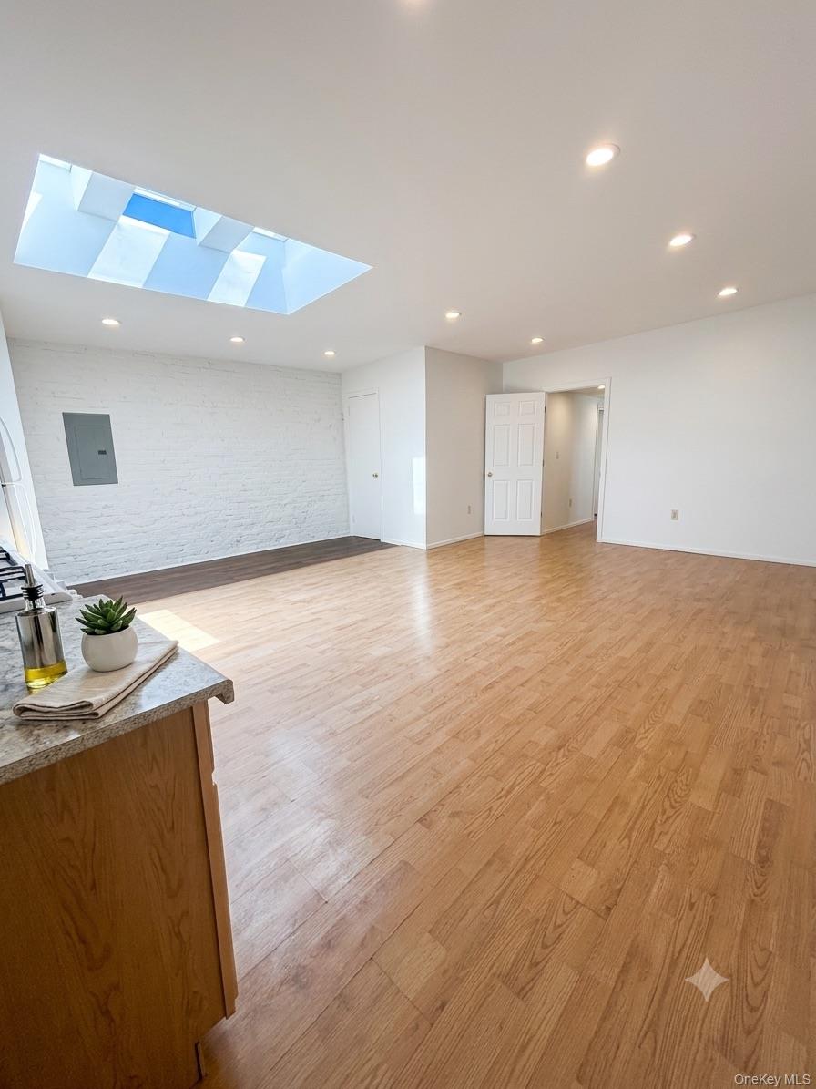 313 Main Street, Unit 2 photo 8