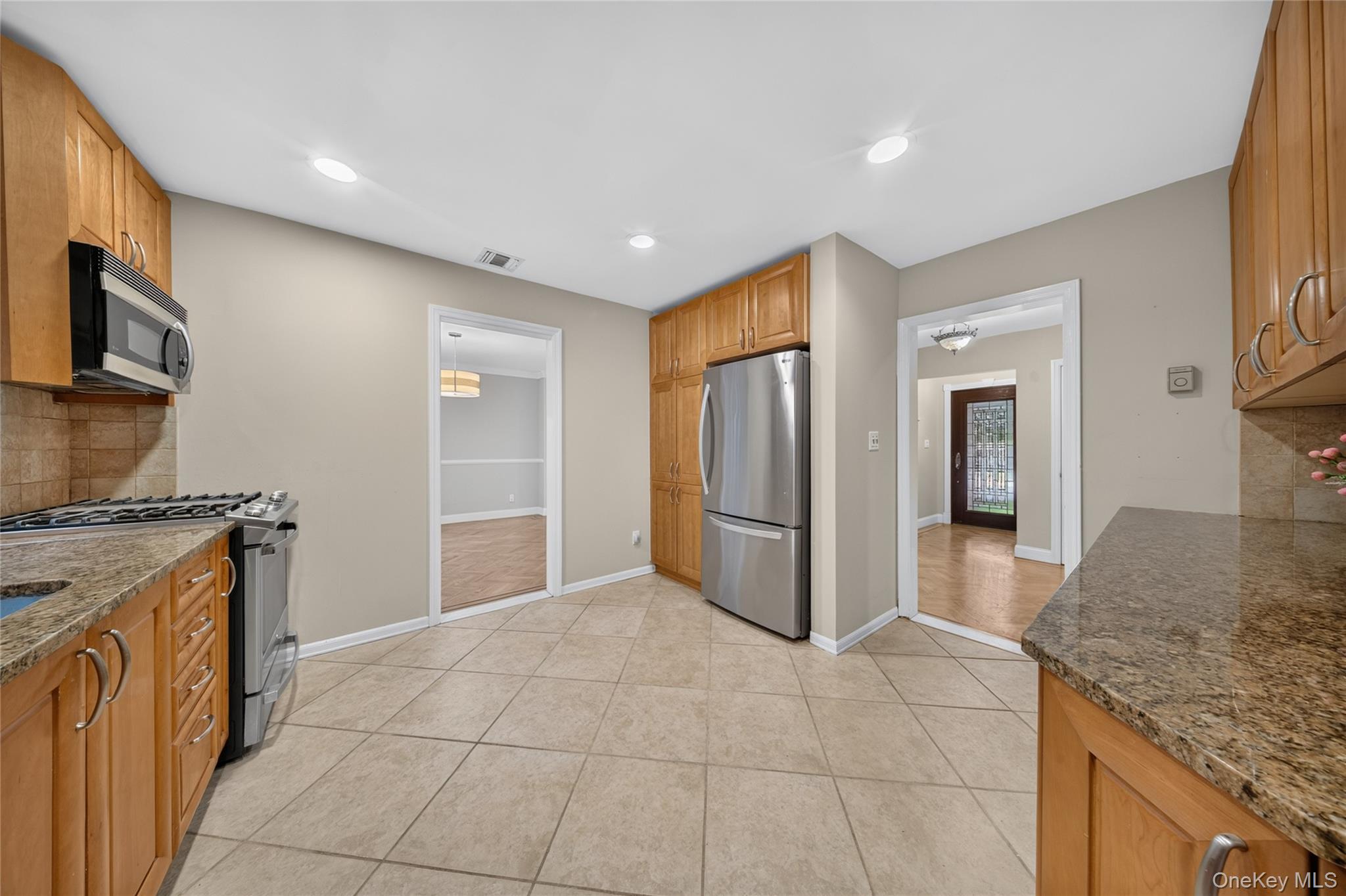 17 Maxwell Road – For Sale photo 10
