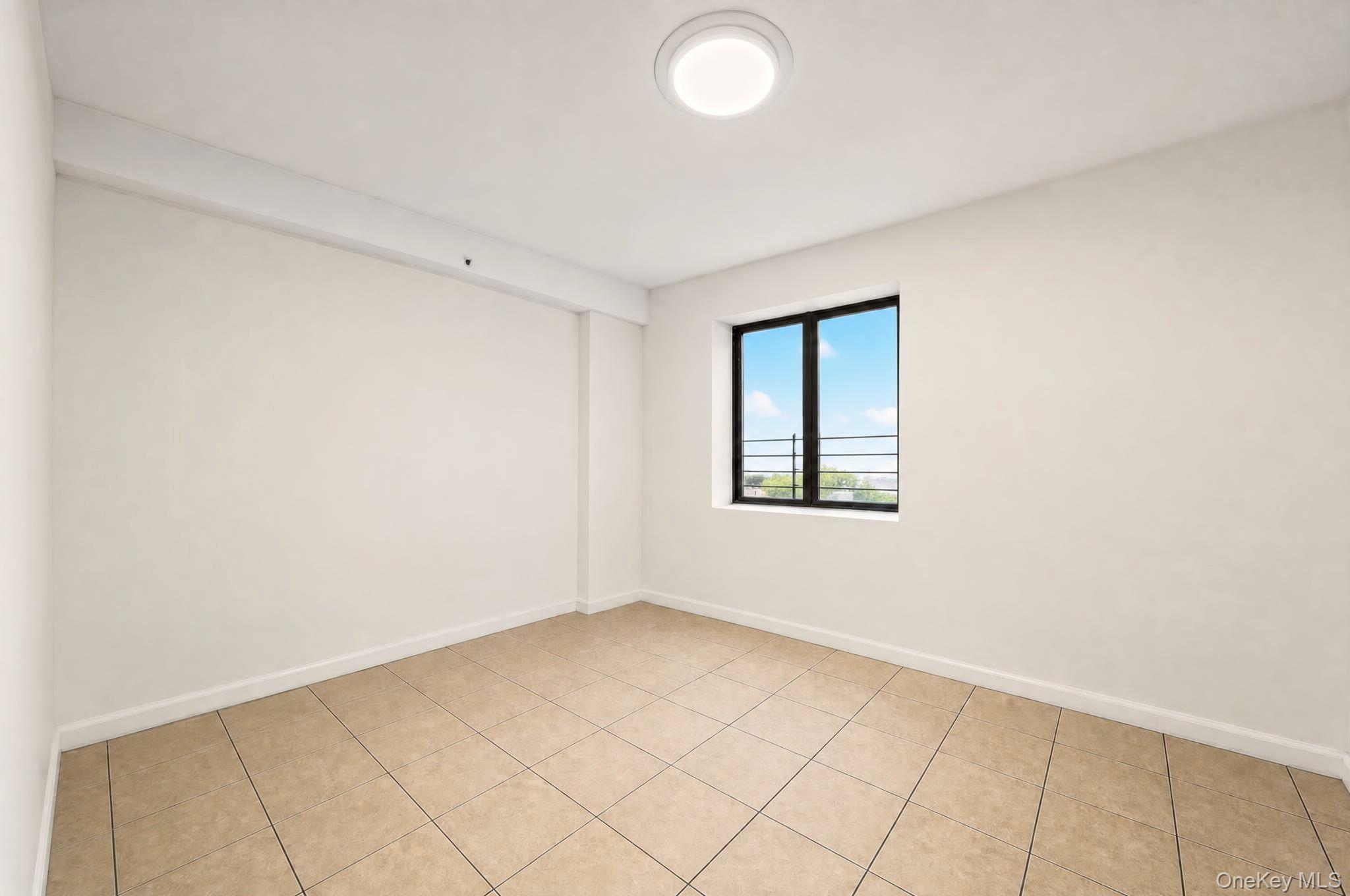 29 Tappen Court – For Sale photo 12