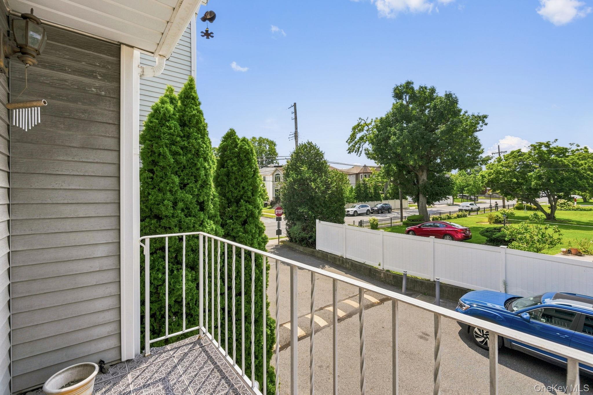 110 Vogel Loop – For Sale photo 5