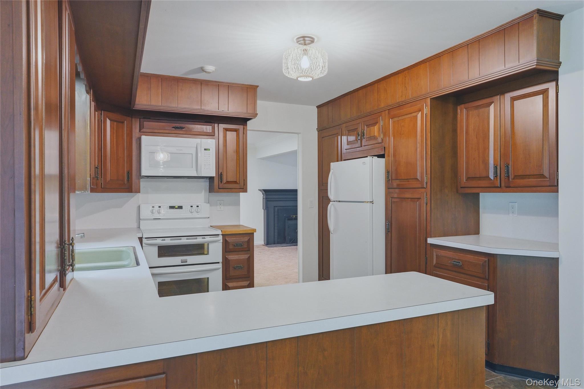 2320 Glasco Turnpike – For Sale photo 14