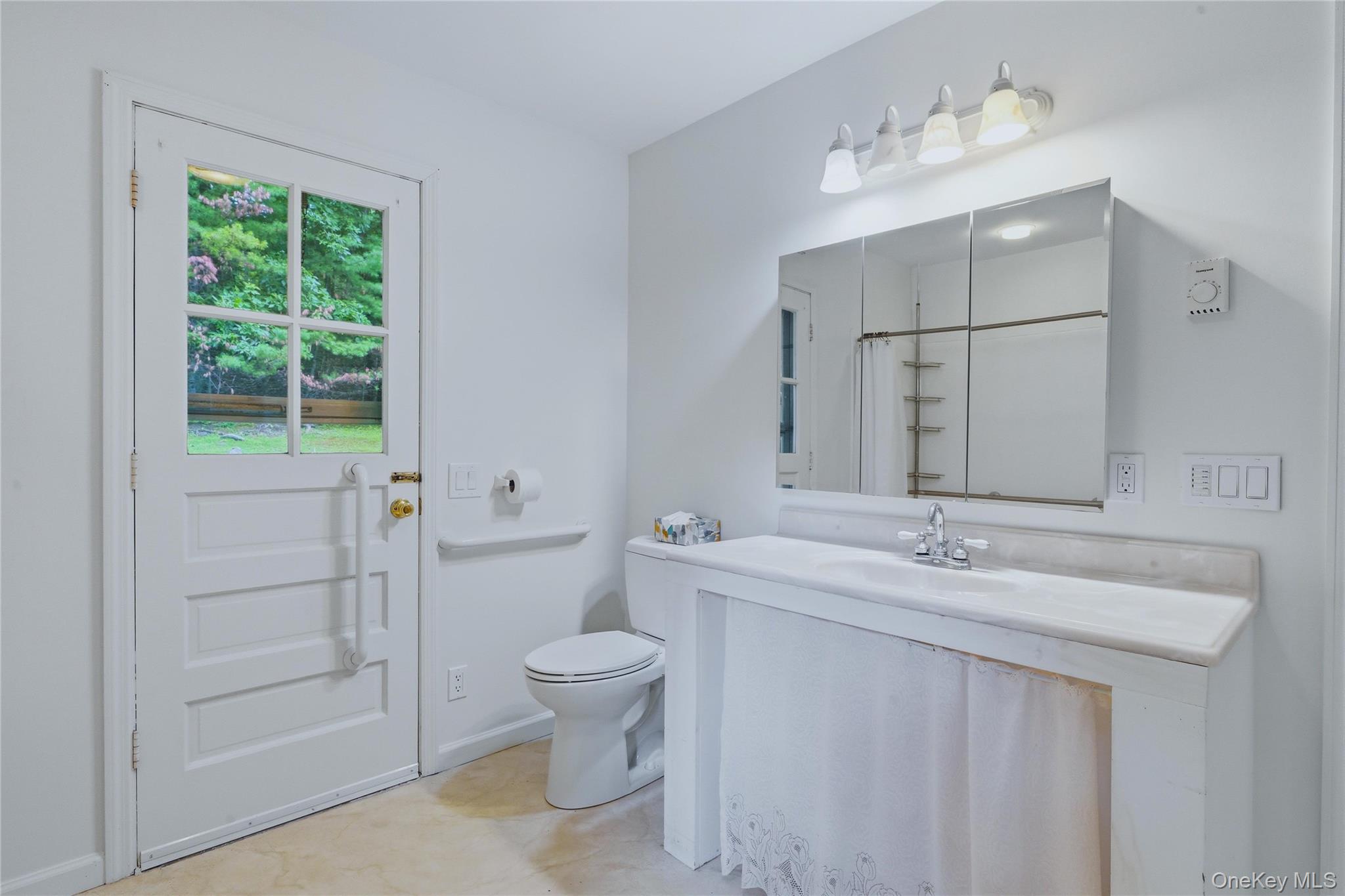 2320 Glasco Turnpike – For Sale photo 20