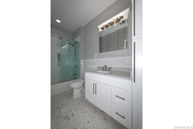 1 Charles Pond Drive, Unit 2-227 photo 13