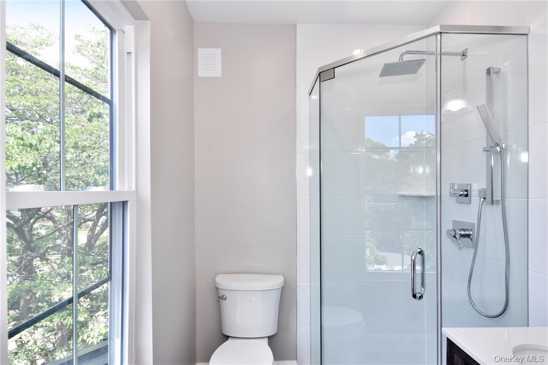 142 Second Avenue – For Rent photo 8