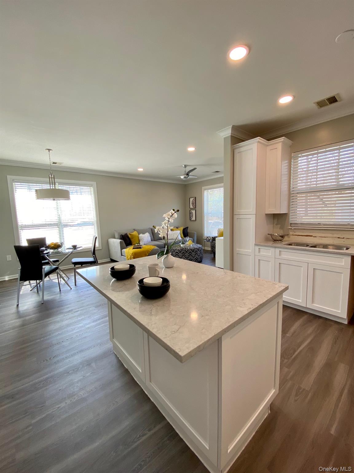 1 Charles Pond Drive, Unit 4-425 photo 4