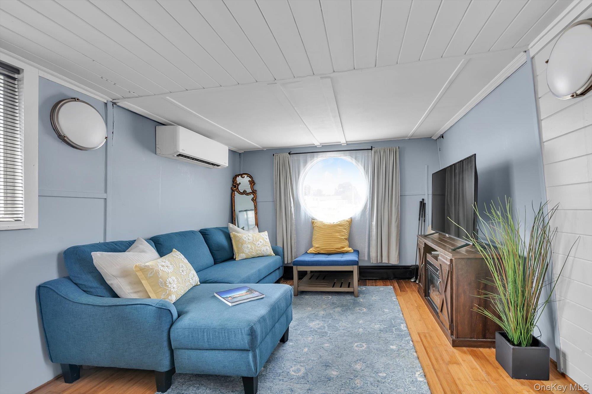 24 Matinecock Avenue – For Sale photo 3
