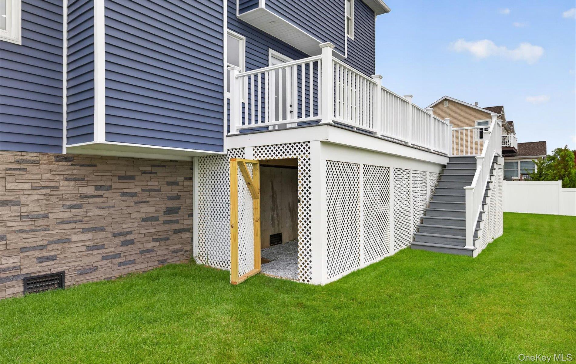 851 W Bay Drive – For Sale photo 44