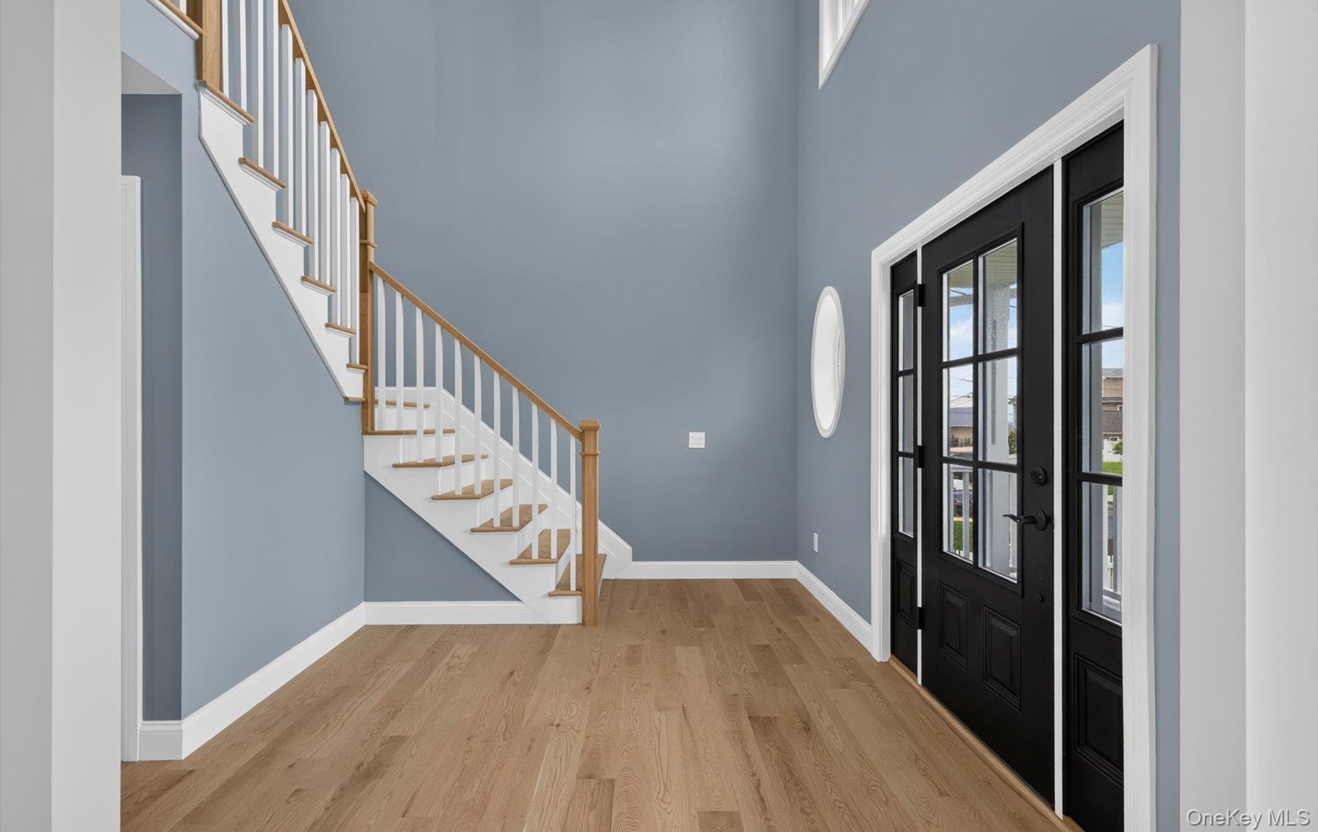 851 W Bay Drive – For Sale photo 5