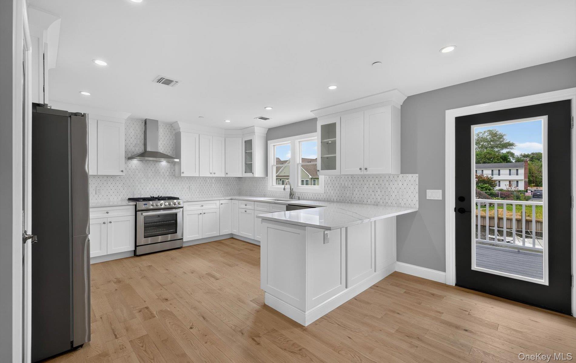 851 W Bay Drive – For Sale photo 10