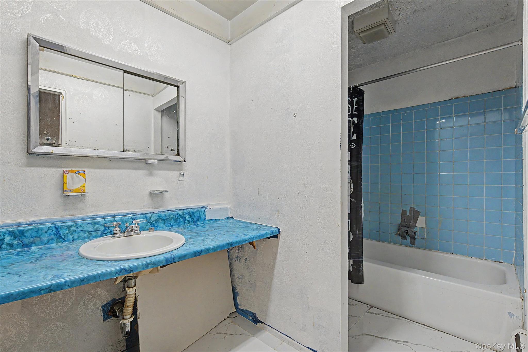 156-07 N Conduit Avenue – For Sale photo 11