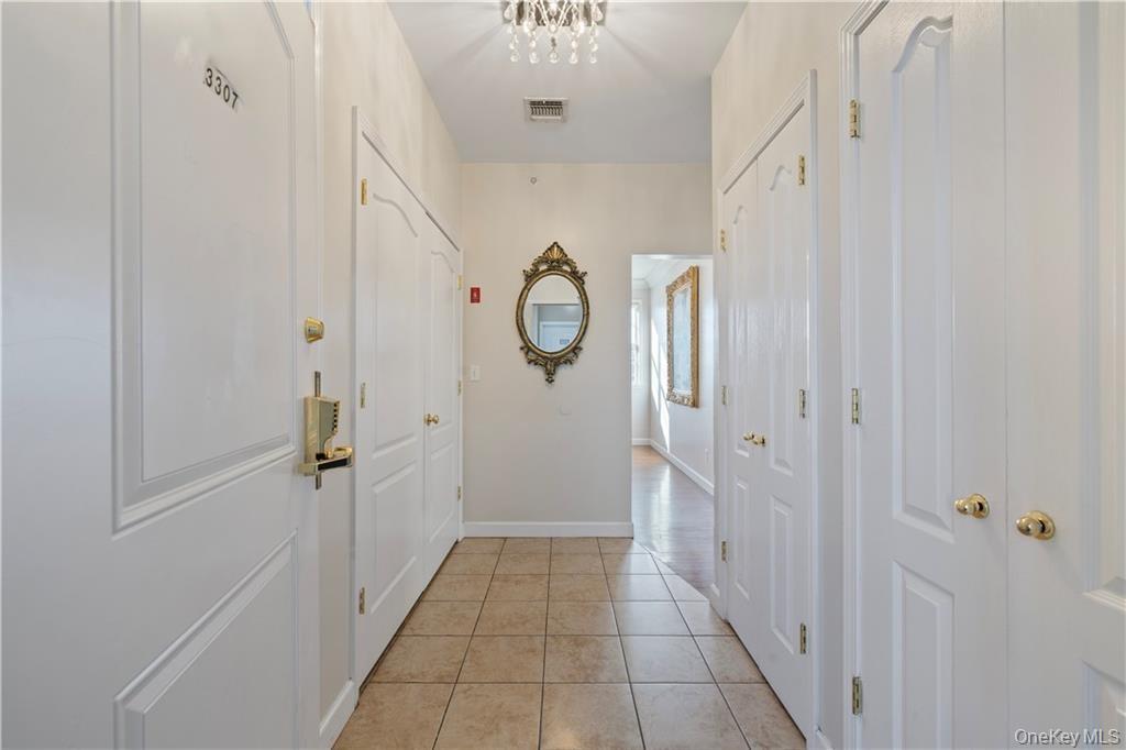 3307 Parkview Drive – For Sale photo 2
