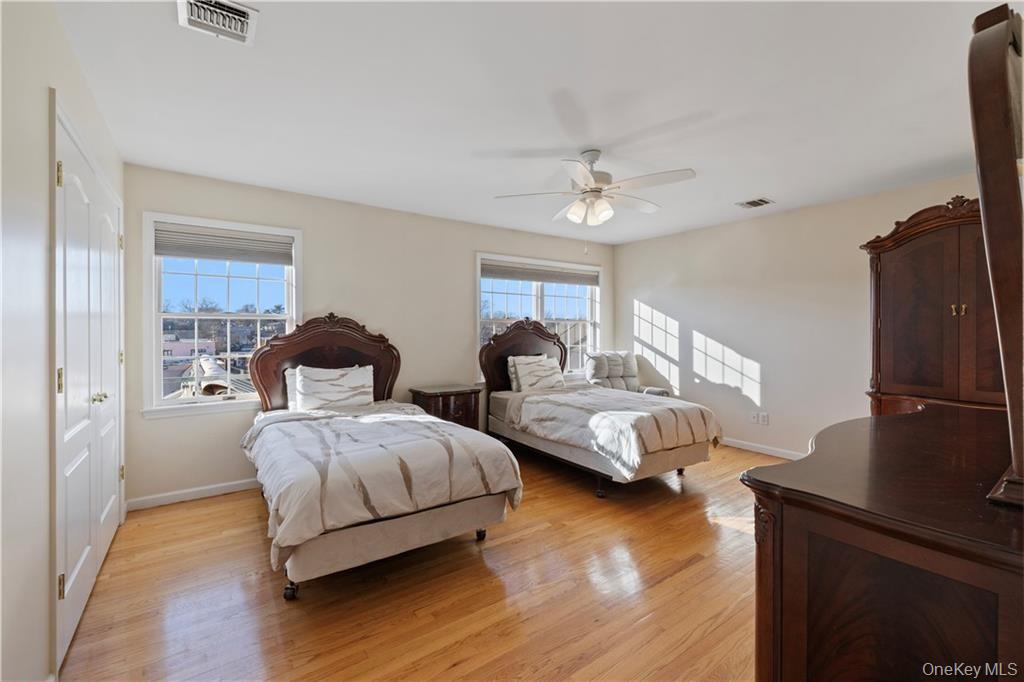 3307 Parkview Drive – For Sale photo 19