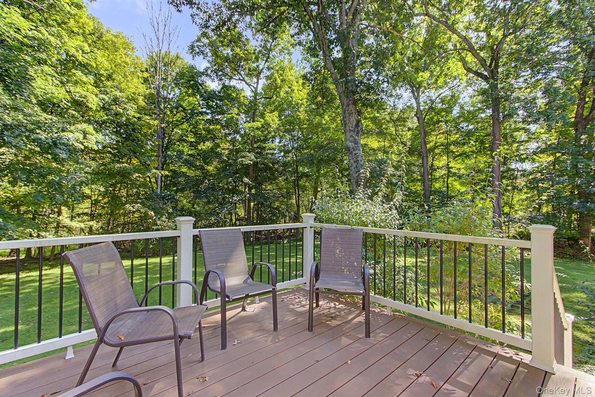 17 Woodland Drive – For Sale photo 6