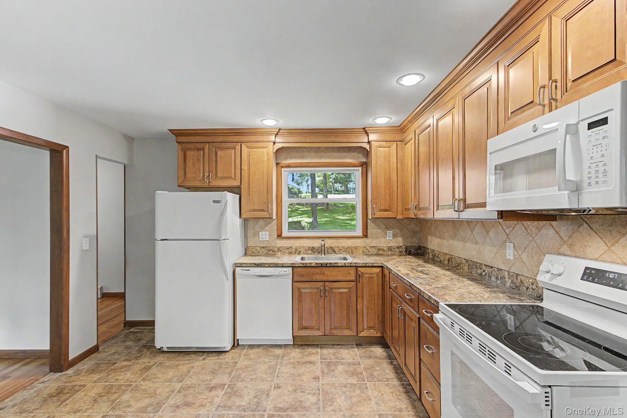 17 Woodland Drive – For Sale photo 4