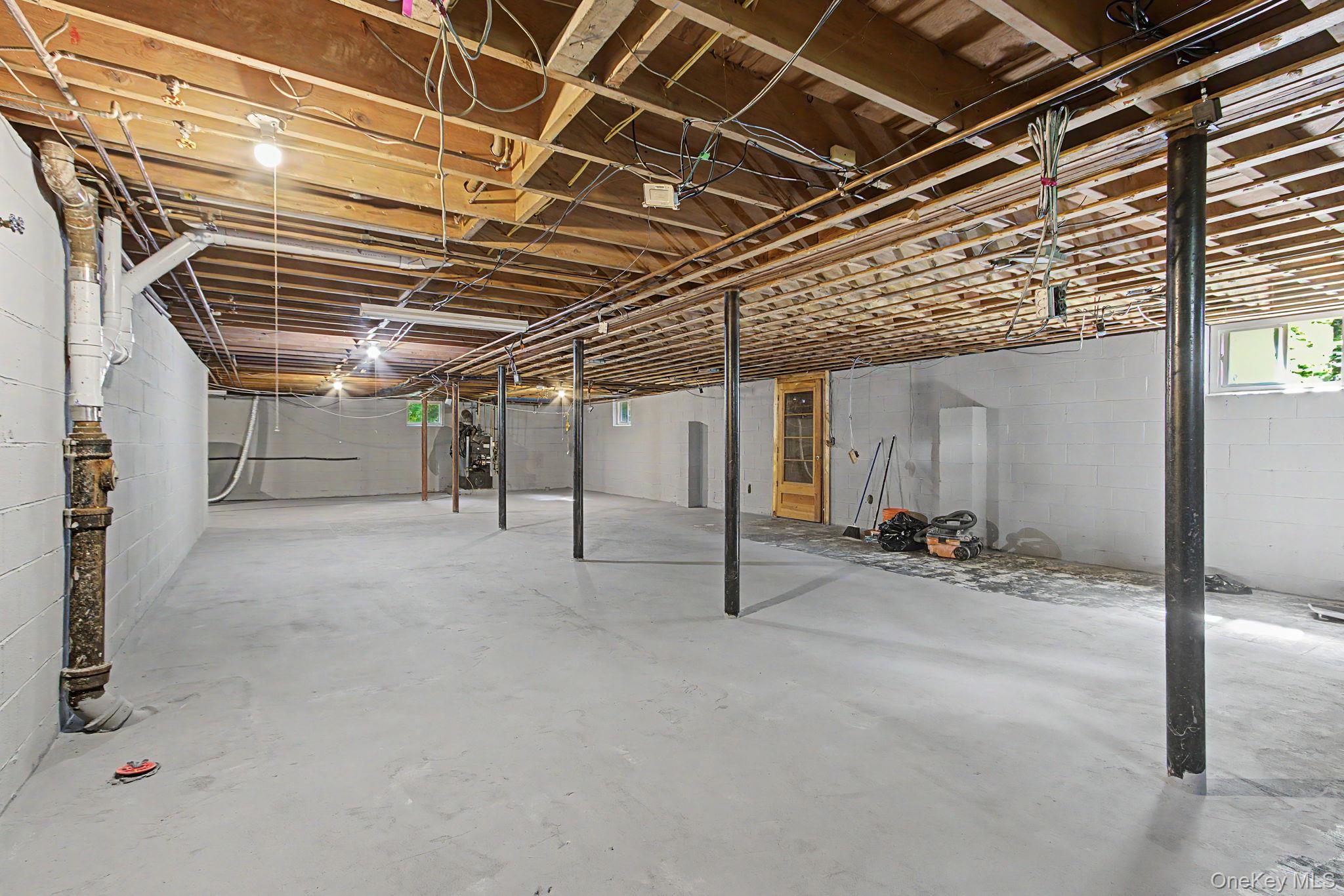 17 Woodland Drive – For Sale photo 23