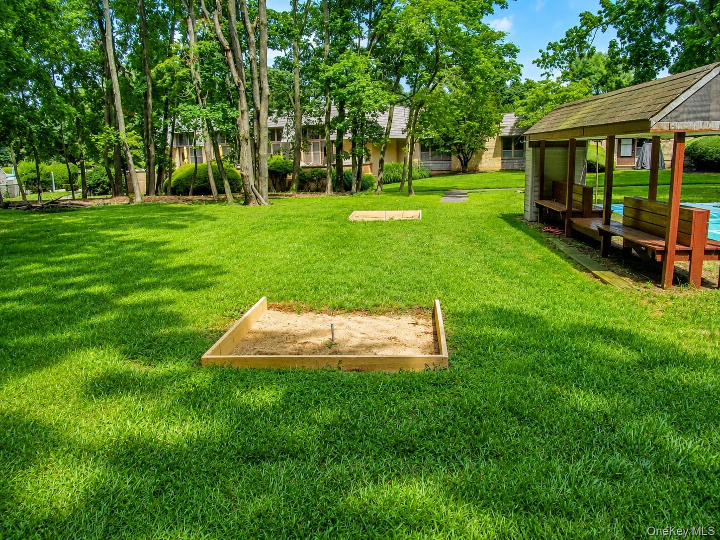 506 Alden Court N – For Rent photo 15
