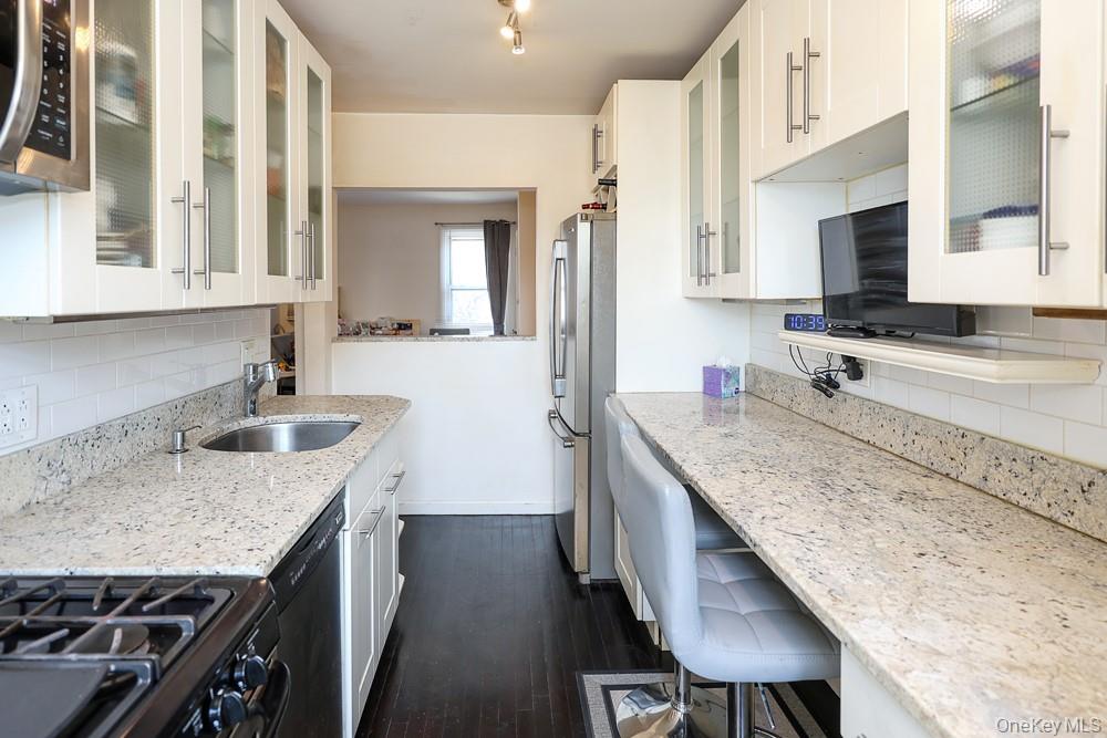 71-11 252 Street, Unit 195B photo 13