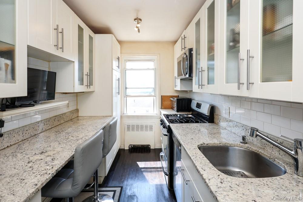 71-11 252 Street, Unit 195B photo 11