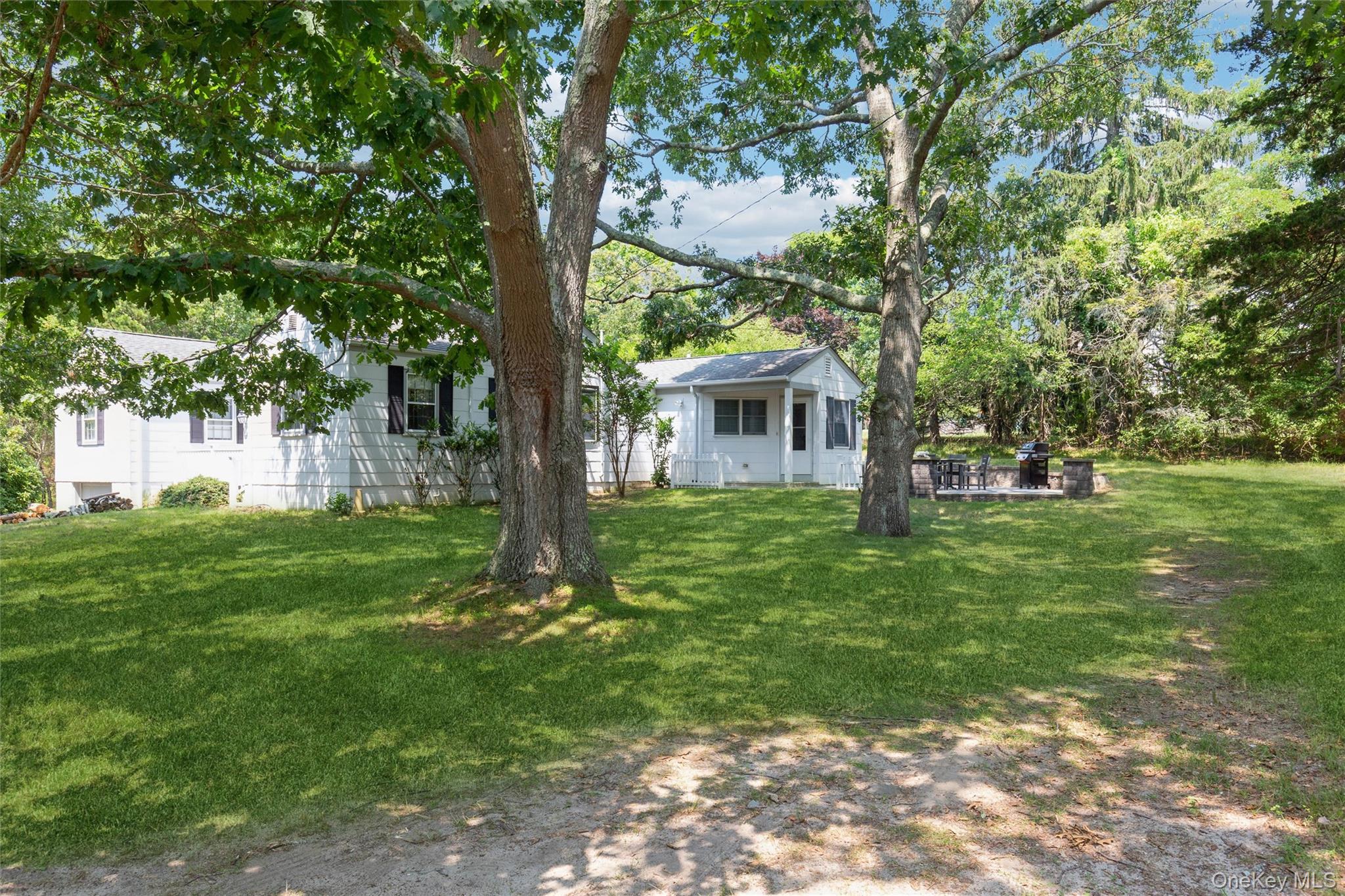 21 Oceanview Road – For Rent photo 2