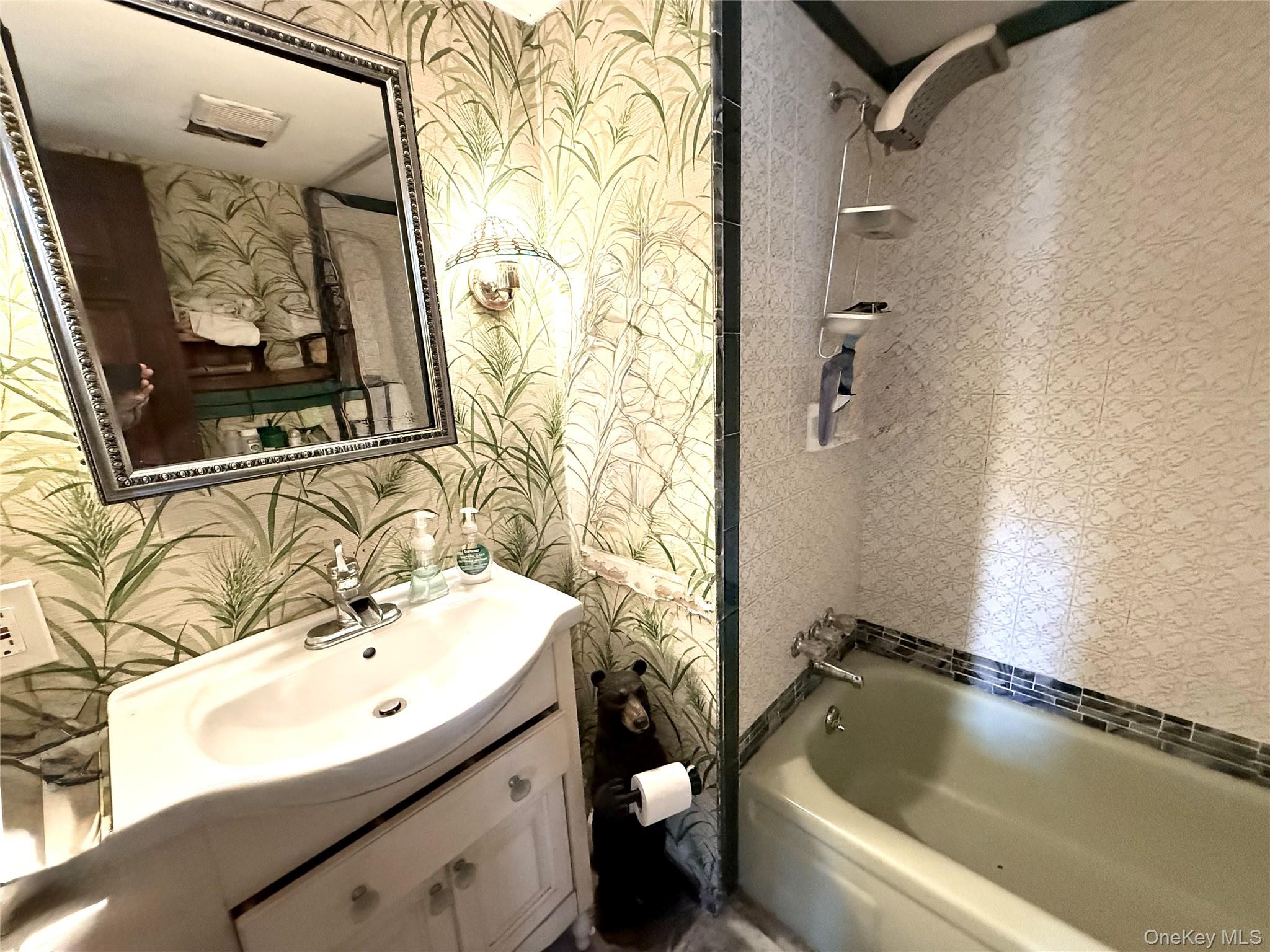 14-16 Glen Hill – For Sale photo 22