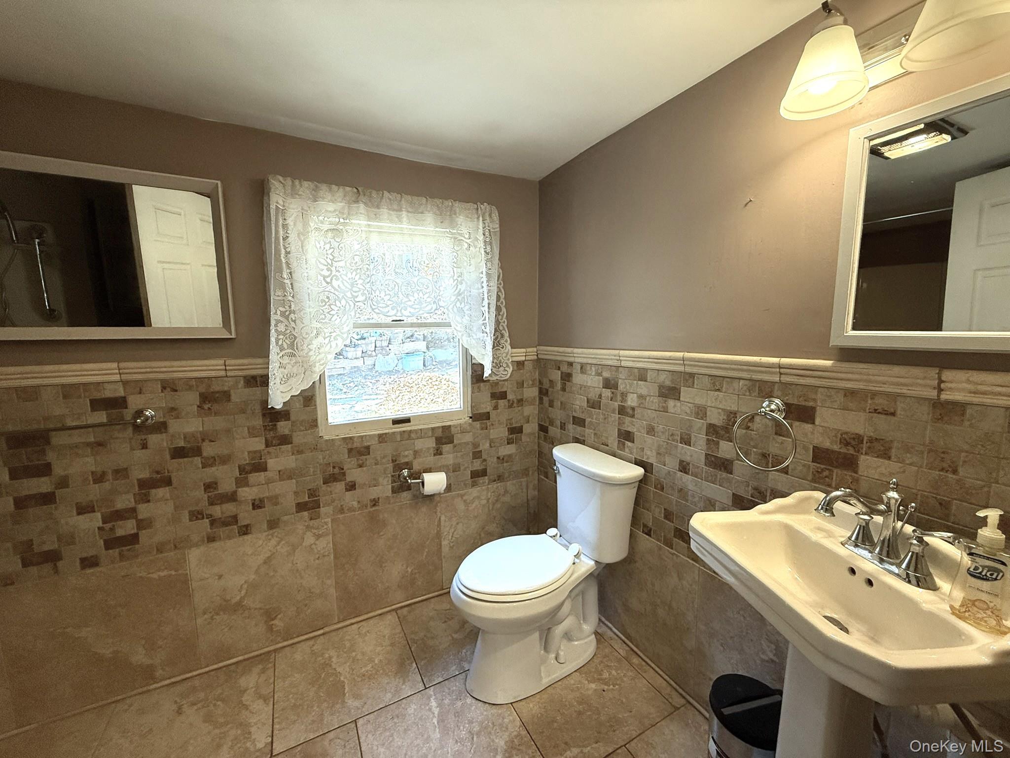 14-16 Glen Hill – For Sale photo 14