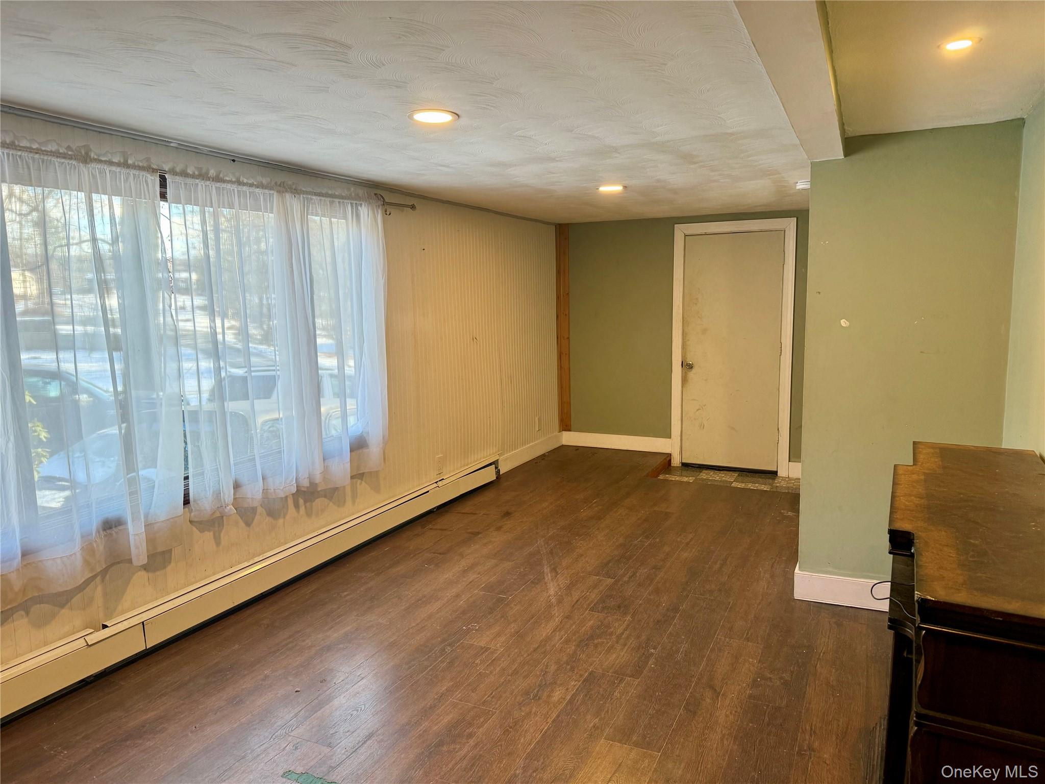 14-16 Glen Hill – For Sale photo 9