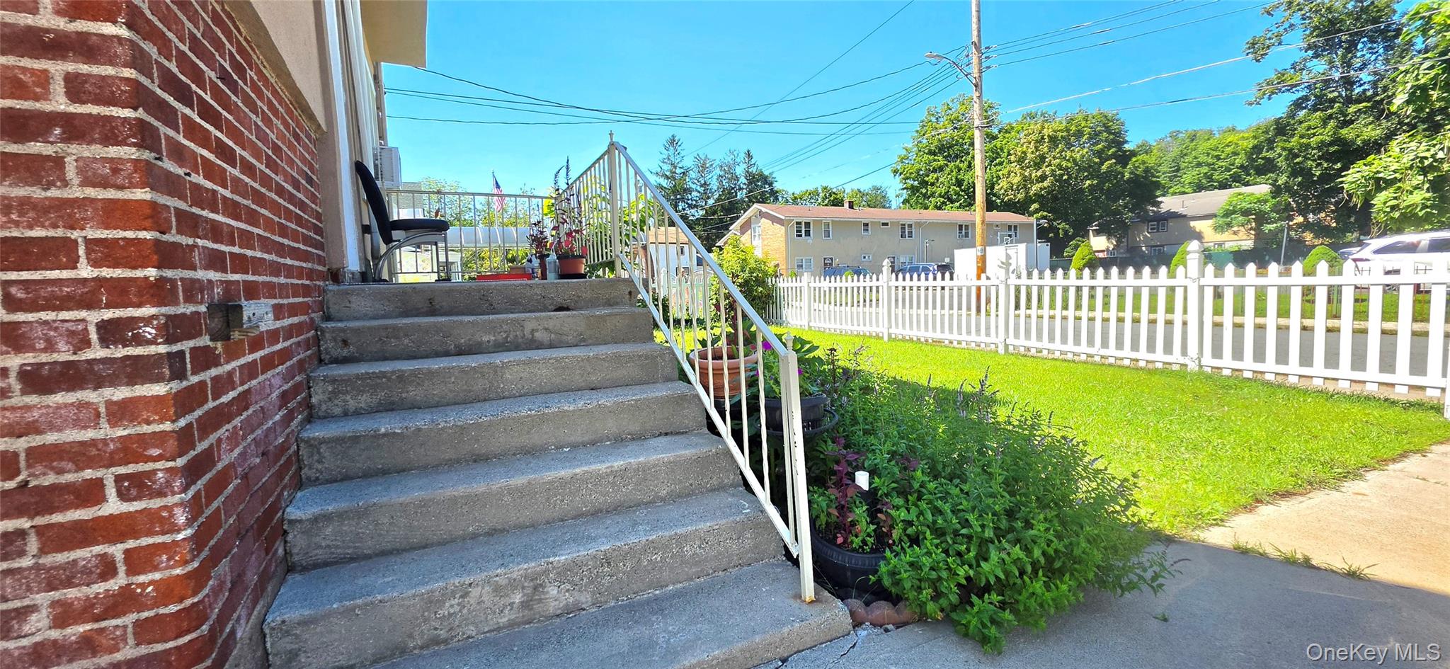 31 Cottage Street – For Sale photo 4