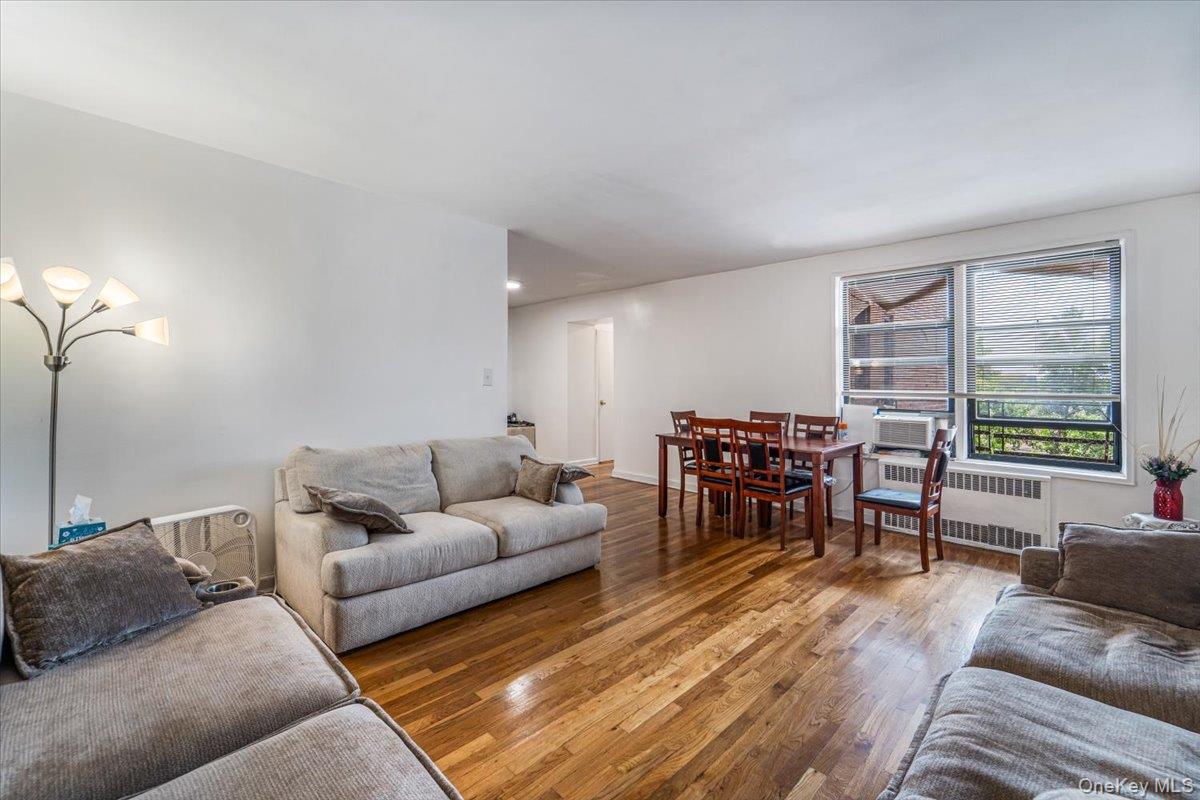 9011 35 Avenue, Unit 3T photo 2