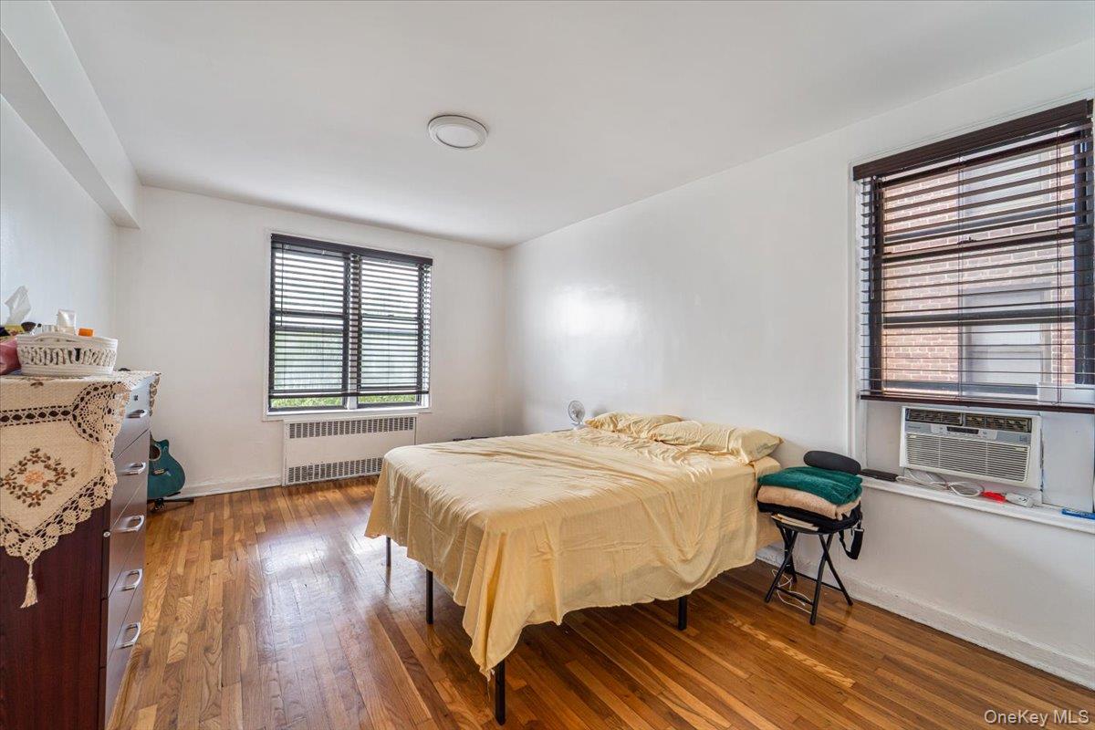 9011 35 Avenue, Unit 3T photo 9