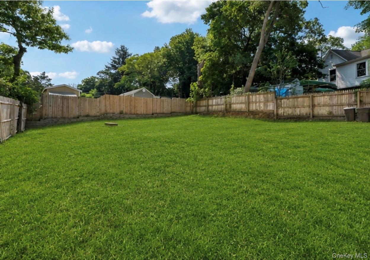 5 Kew Drive – For Sale photo 4