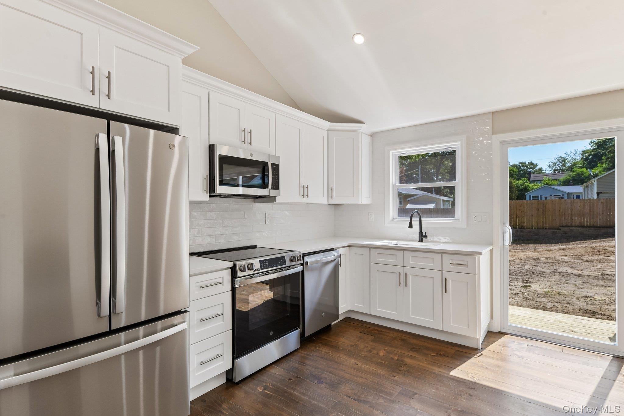 5 Kew Drive – For Sale photo 10