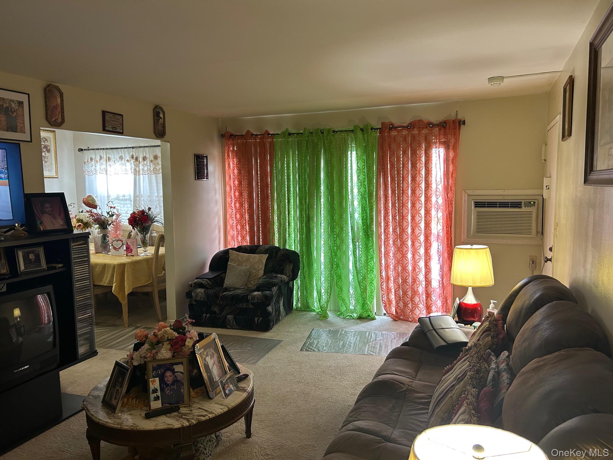 107 Sneden Place W, Unit 107 photo 16