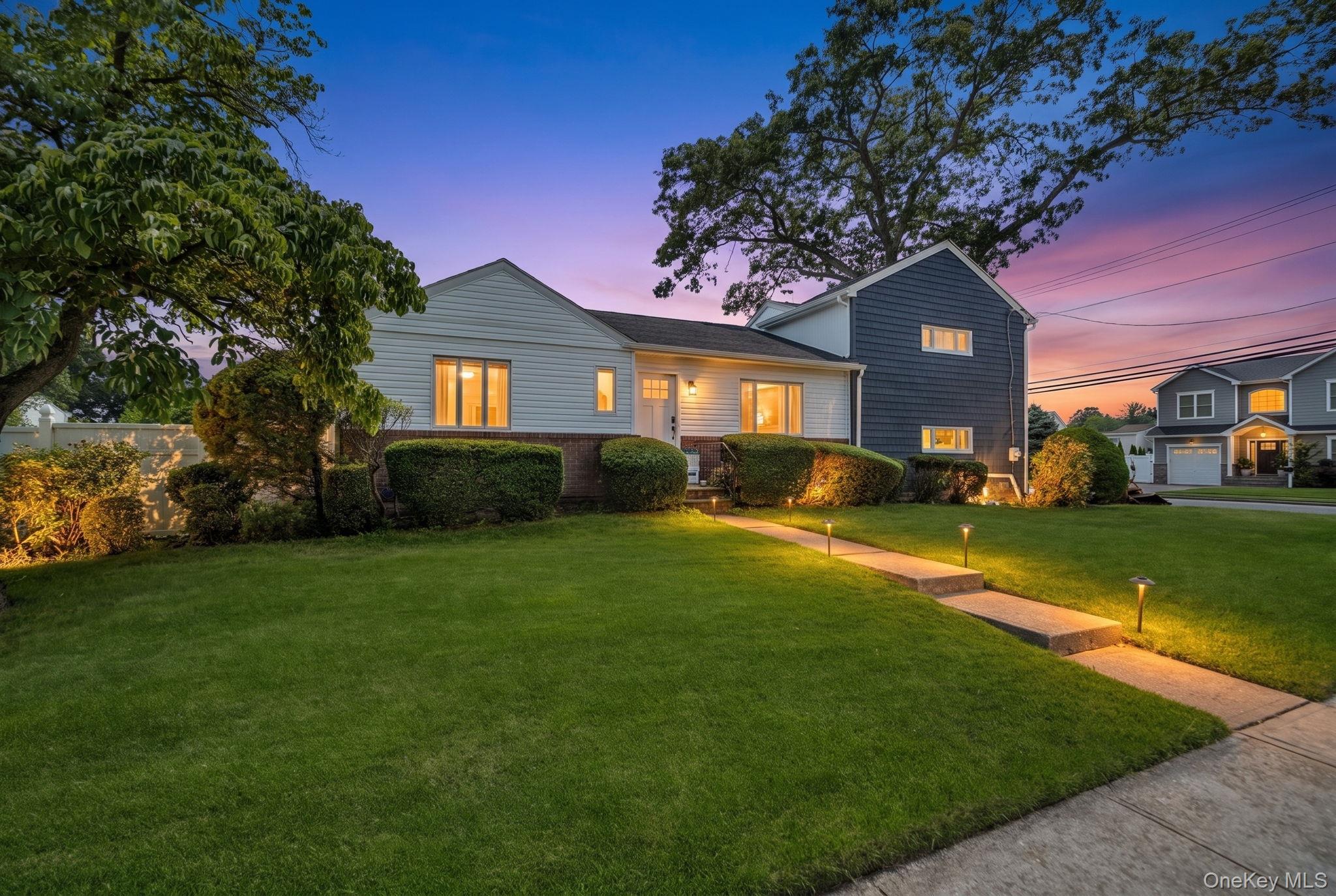 1980 Cameron Avenue – For Sale