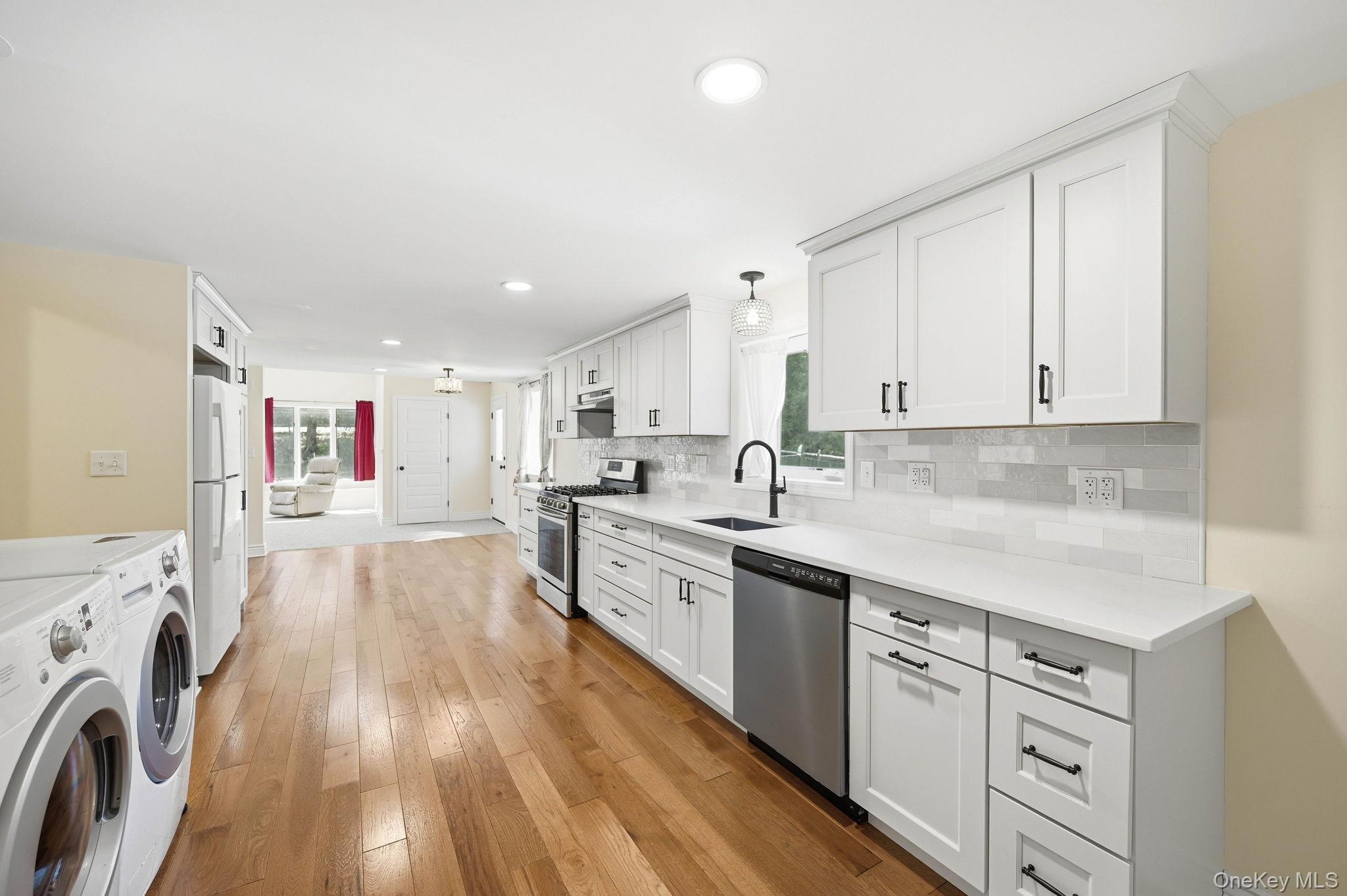 740 Western Highway N – For Rent photo 14