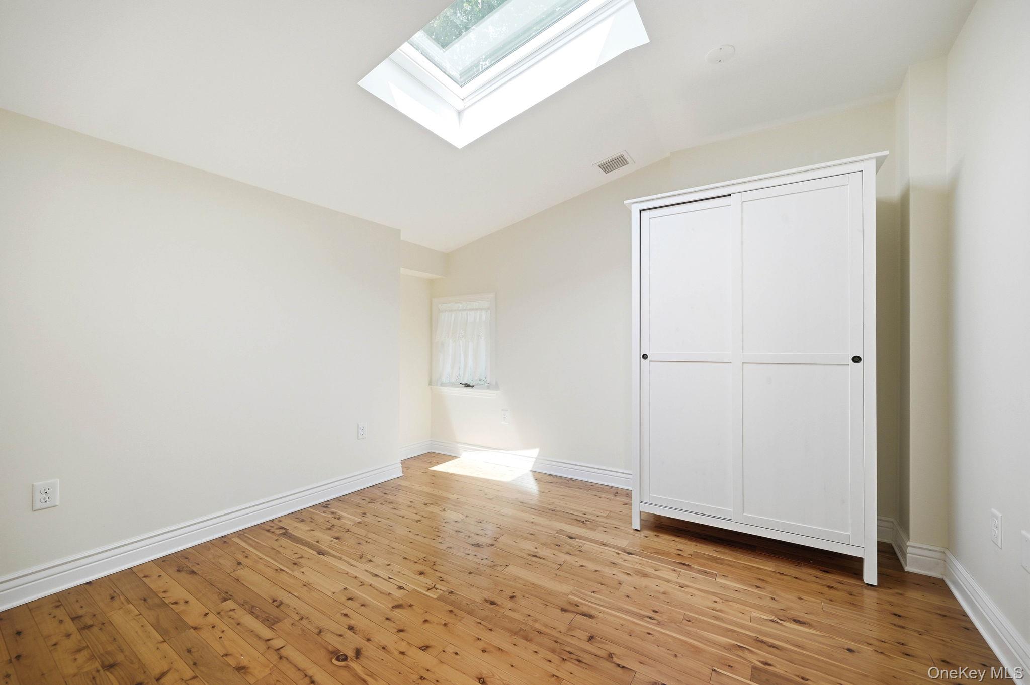 740 Western Highway N – For Rent photo 40