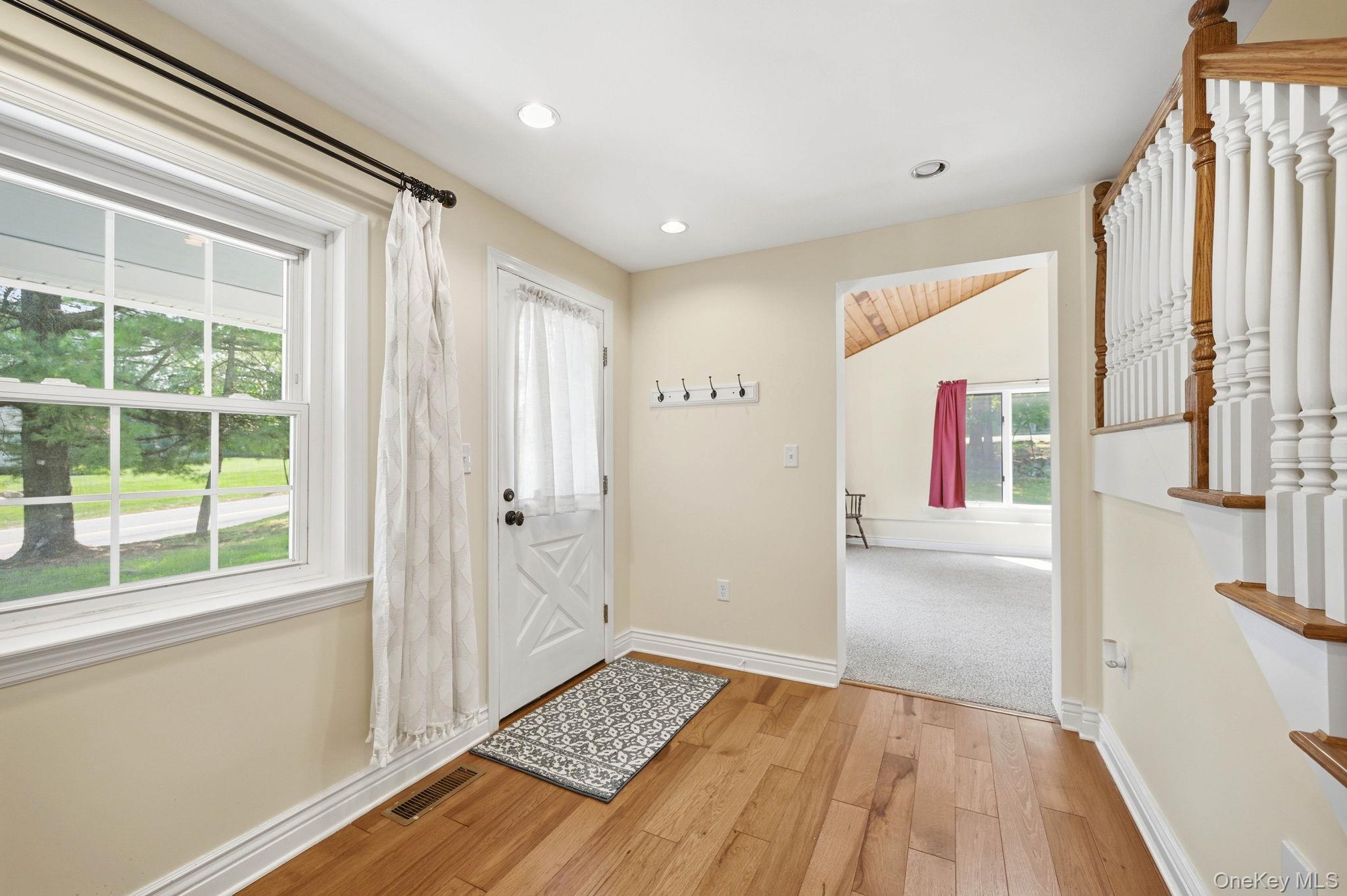 740 Western Highway N – For Rent photo 7