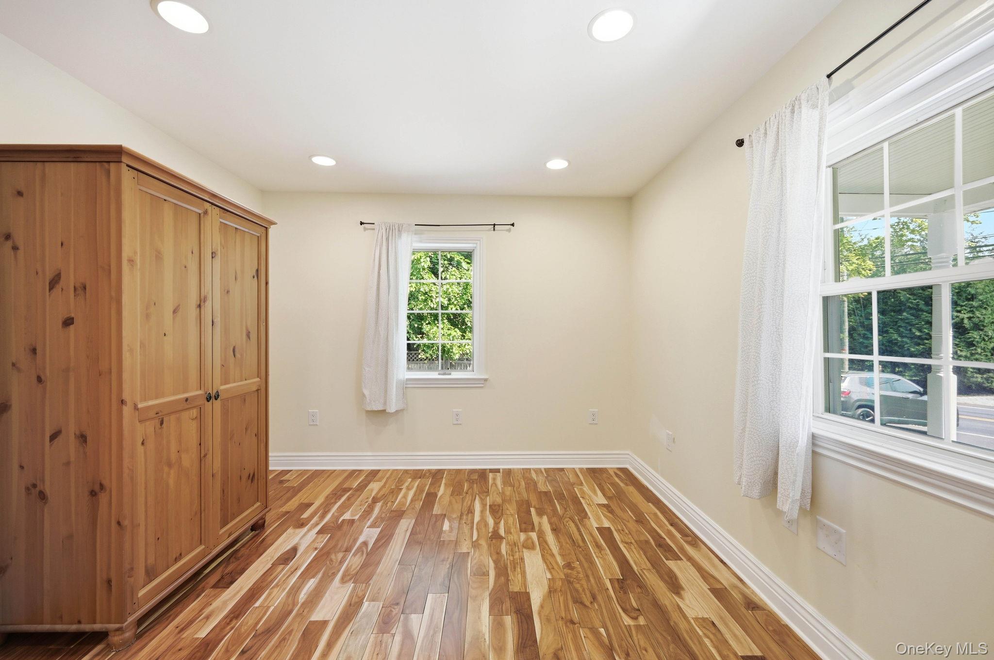 740 Western Highway N – For Rent photo 24