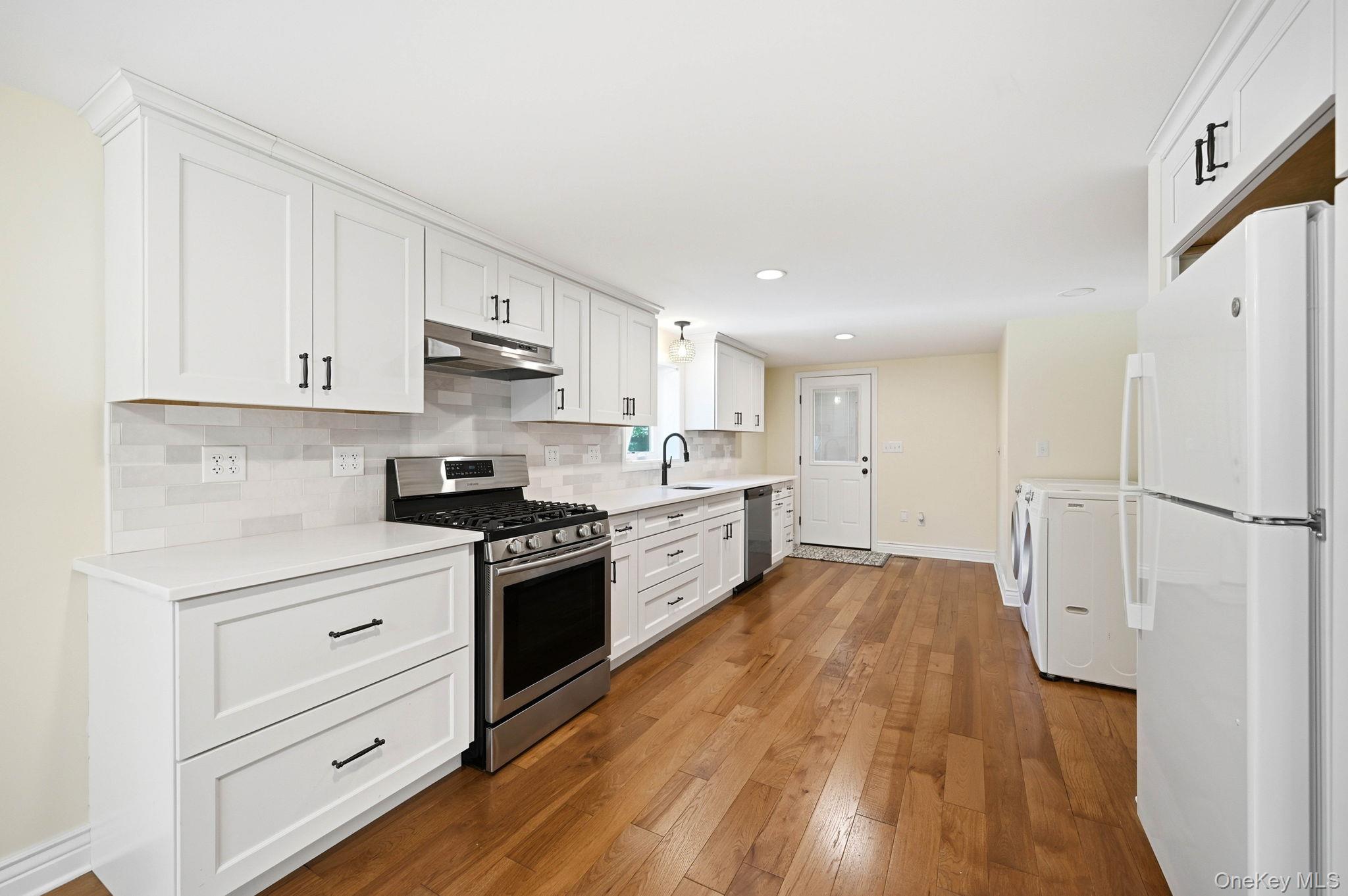 740 Western Highway N – For Rent photo 16